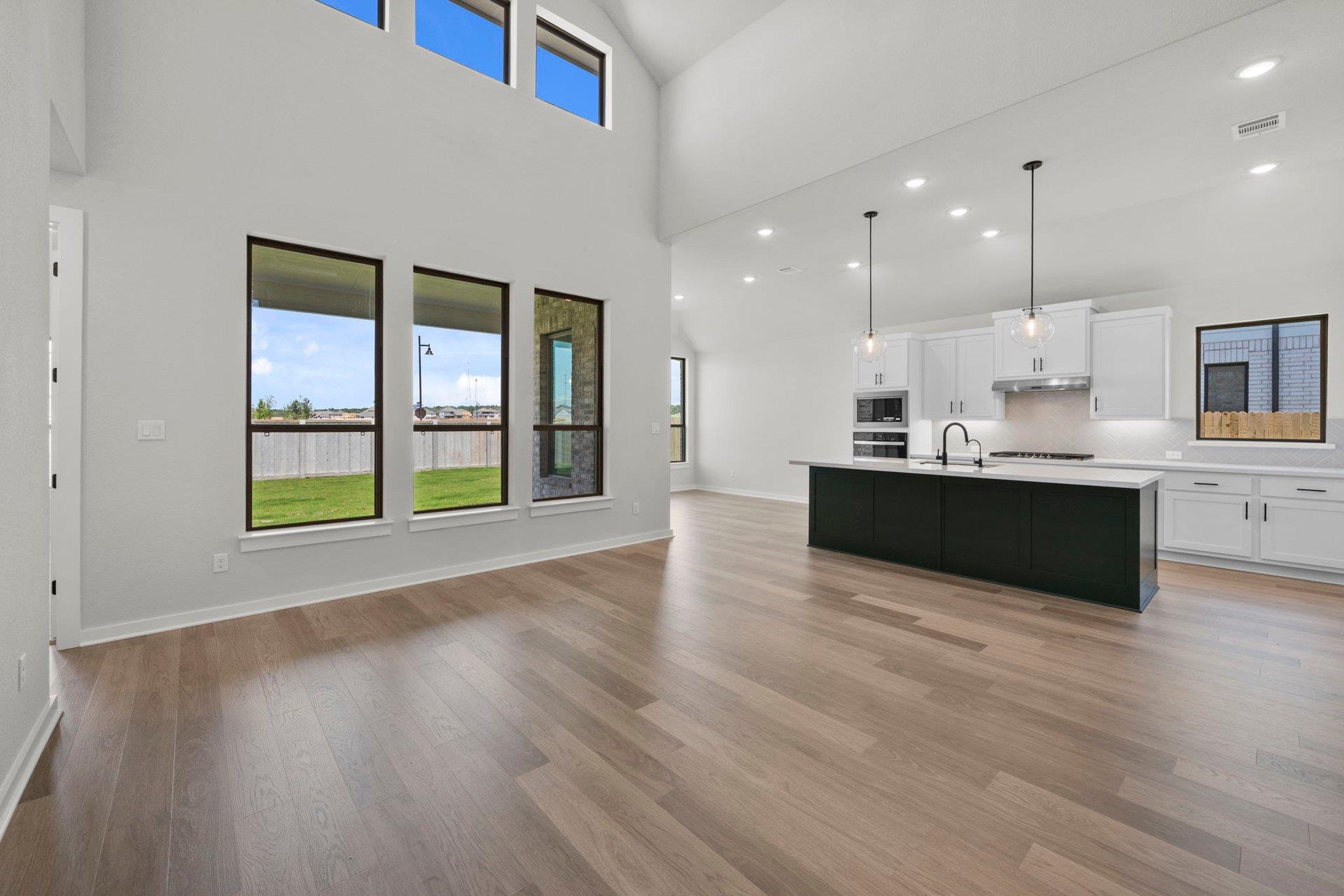 229 Pacific Grove Cir, Liberty Hill, TX 78642