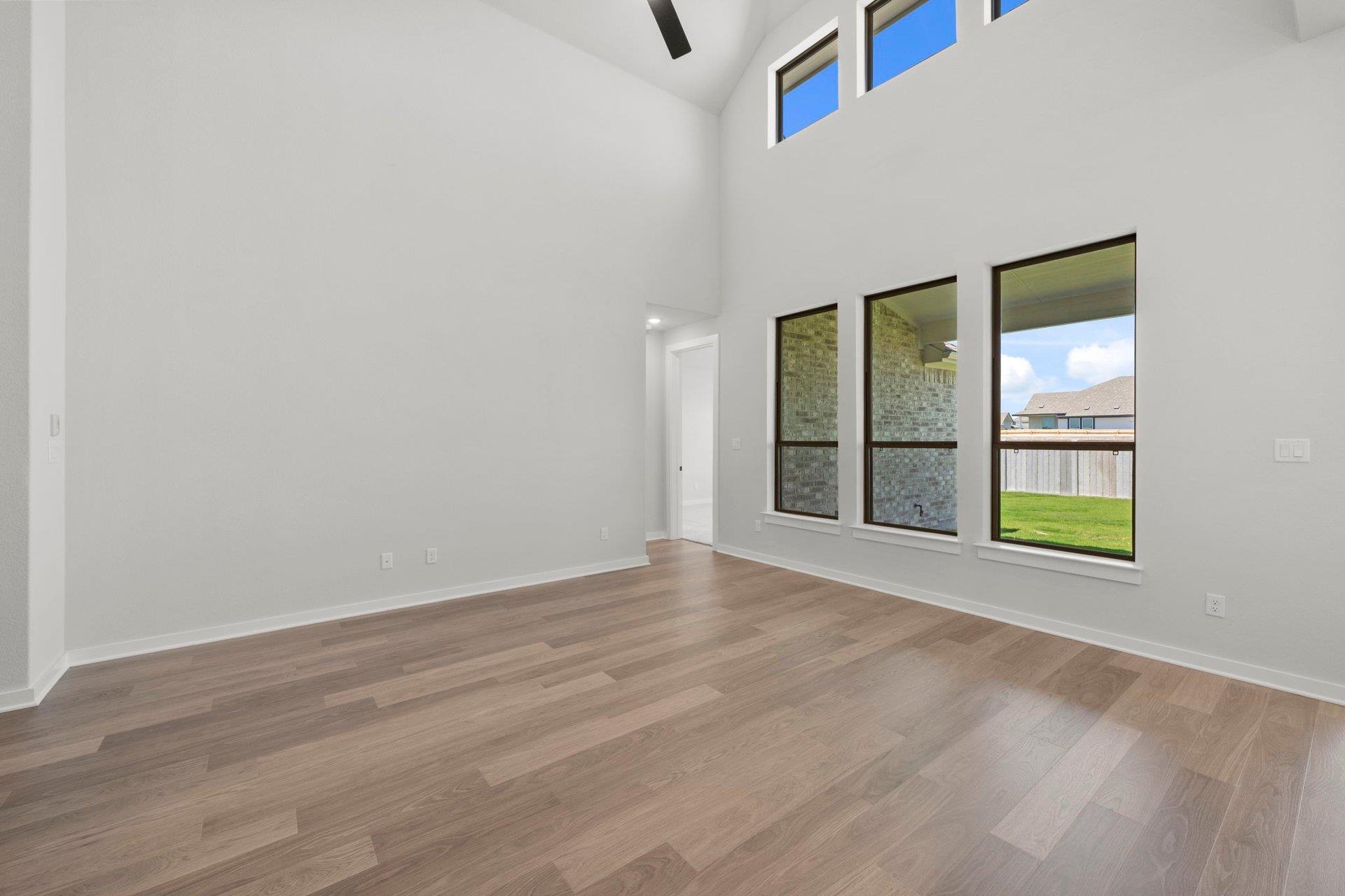 229 Pacific Grove Cir, Liberty Hill, TX 78642