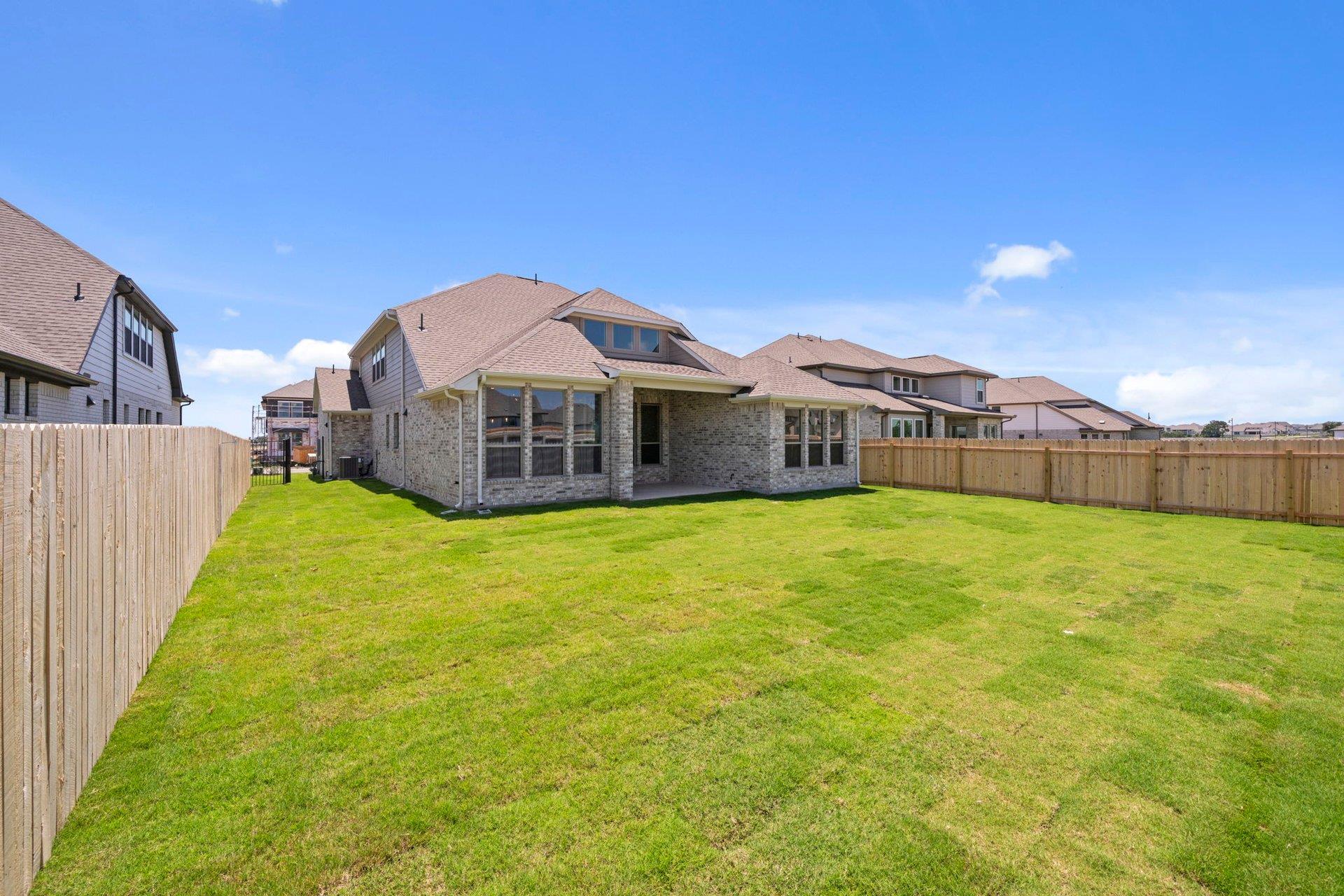 229 Pacific Grove Cir, Liberty Hill, TX 78642