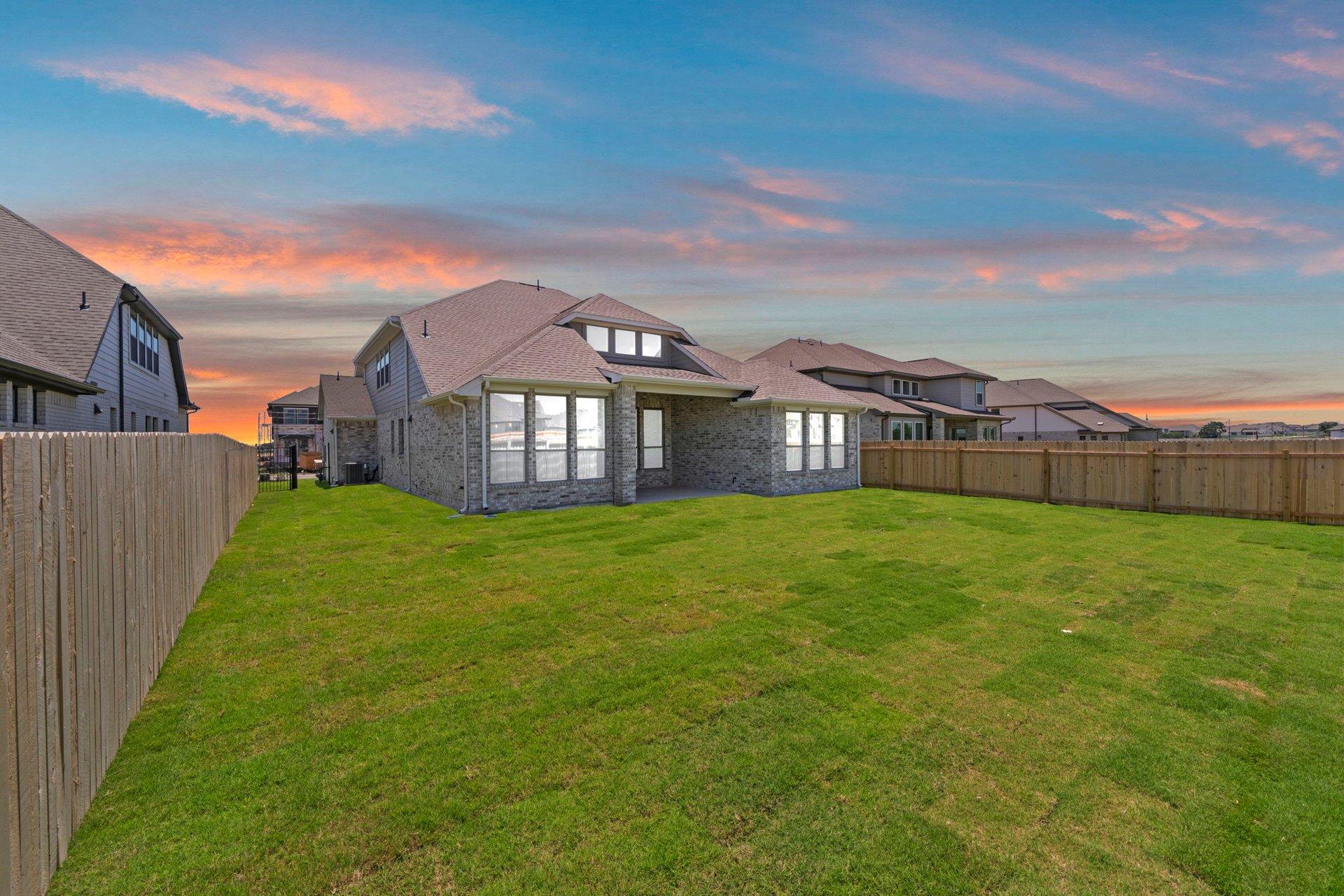 229 Pacific Grove Cir, Liberty Hill, TX 78642