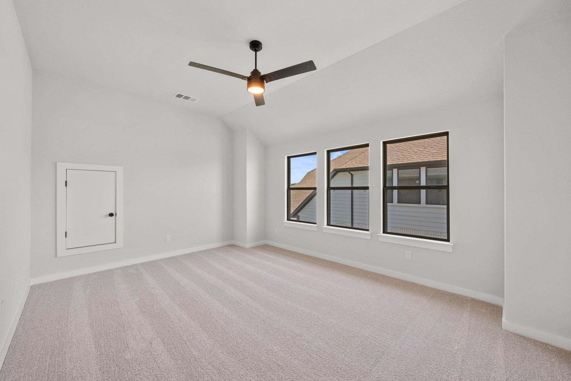 229 Pacific Grove Cir, Liberty Hill, TX 78642