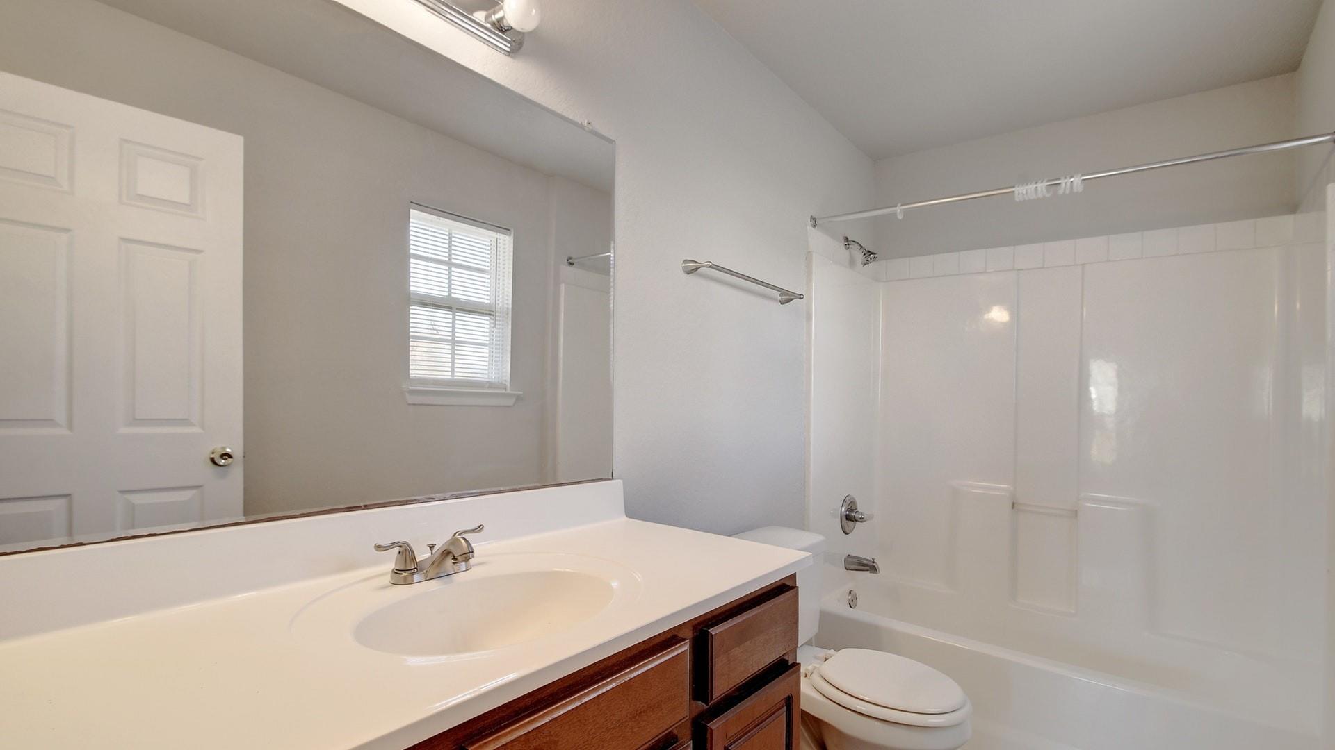 2206 Pennsylvania Ave # A, Austin, TX 78702