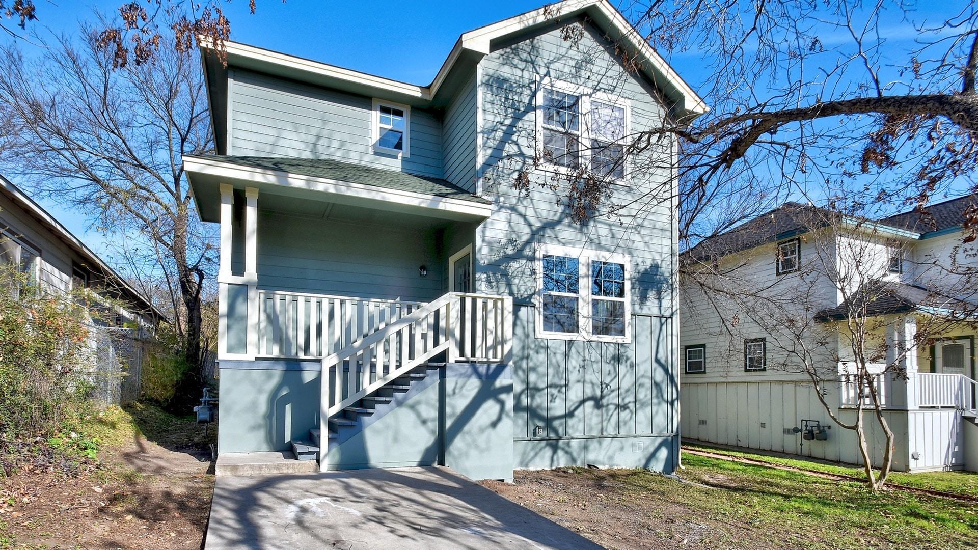 2206 Pennsylvania Ave # A, Austin, TX 78702