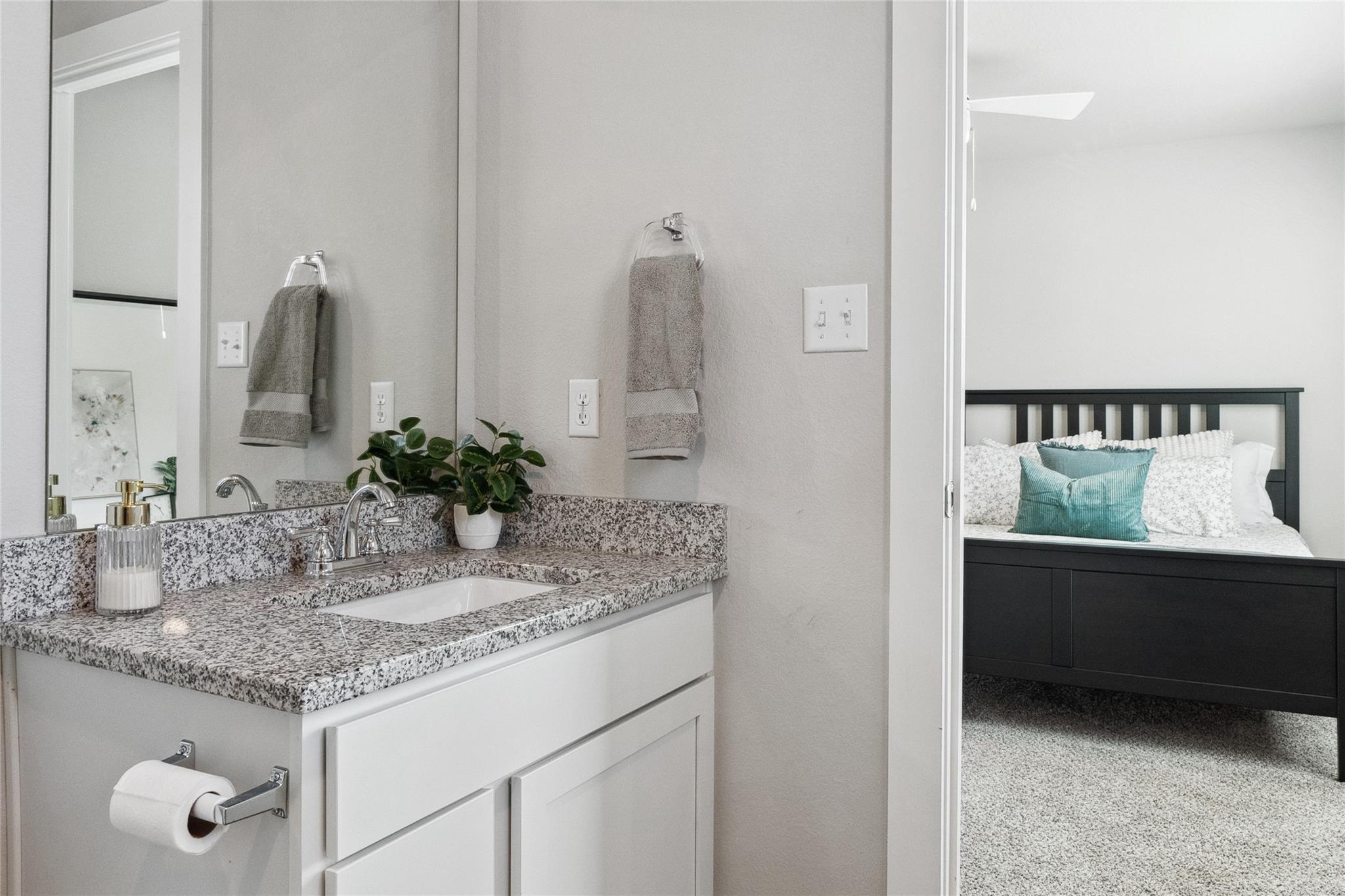705 Horseshoe Dr # 1702, Leander, TX 78641