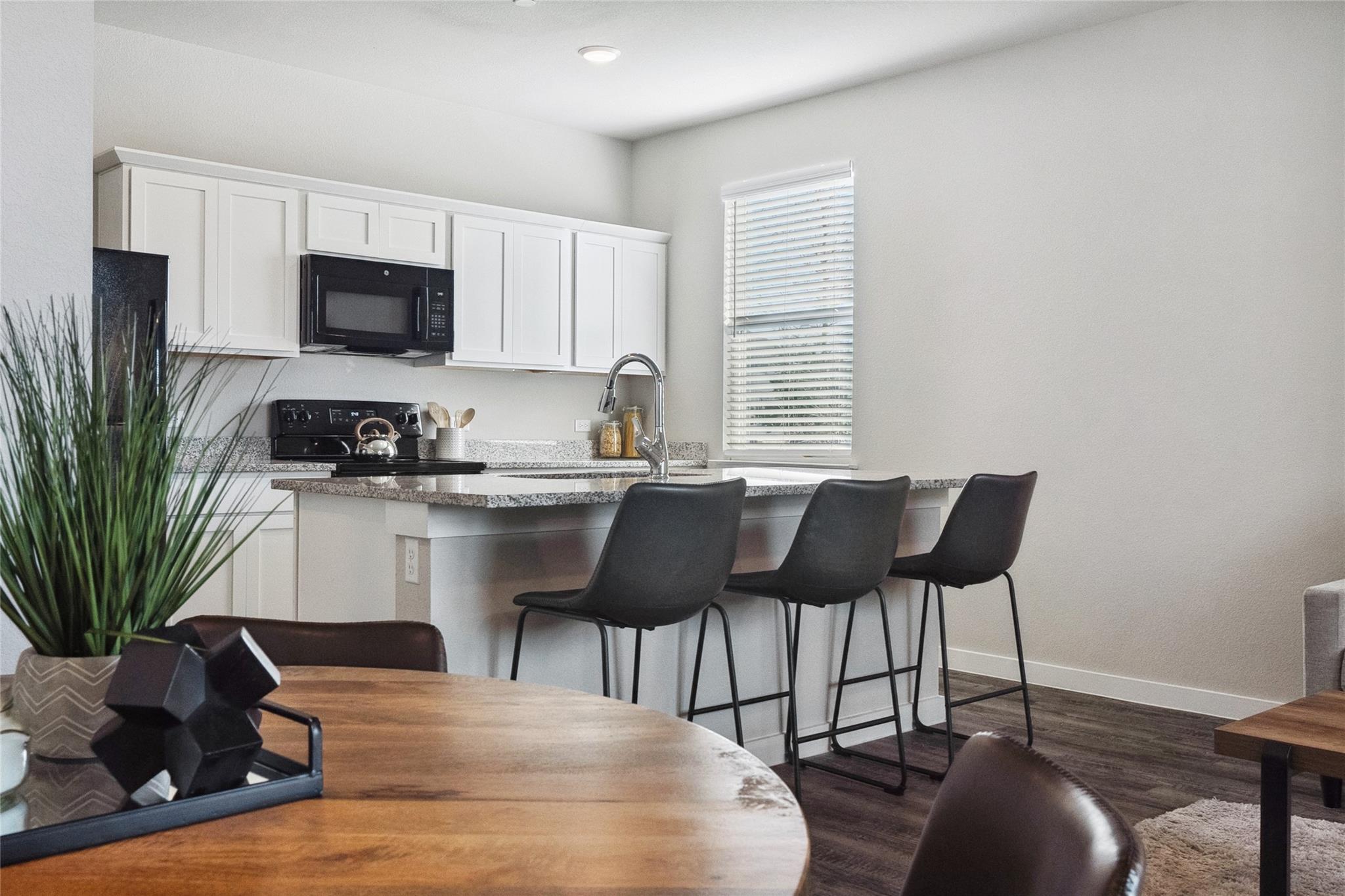 705 Horseshoe Dr # 1702, Leander, TX 78641