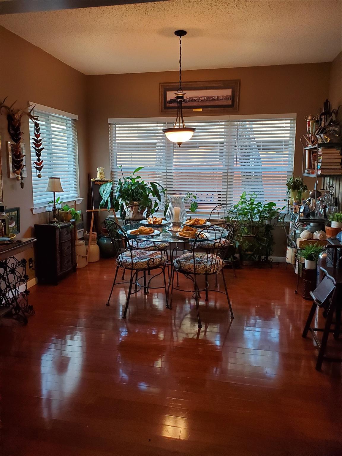 9411 Cedar Crest Dr, Austin, TX 78750