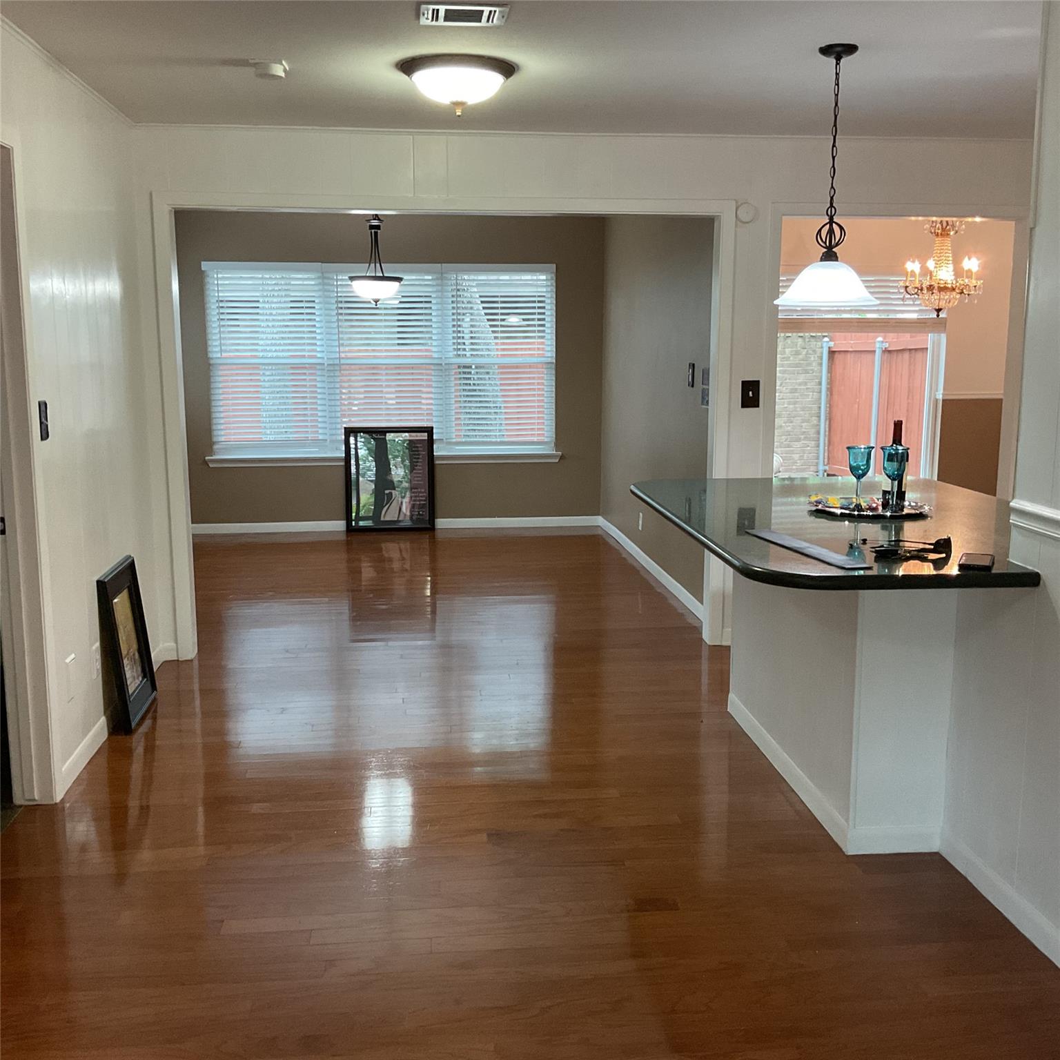 9411 Cedar Crest Dr, Austin, TX 78750