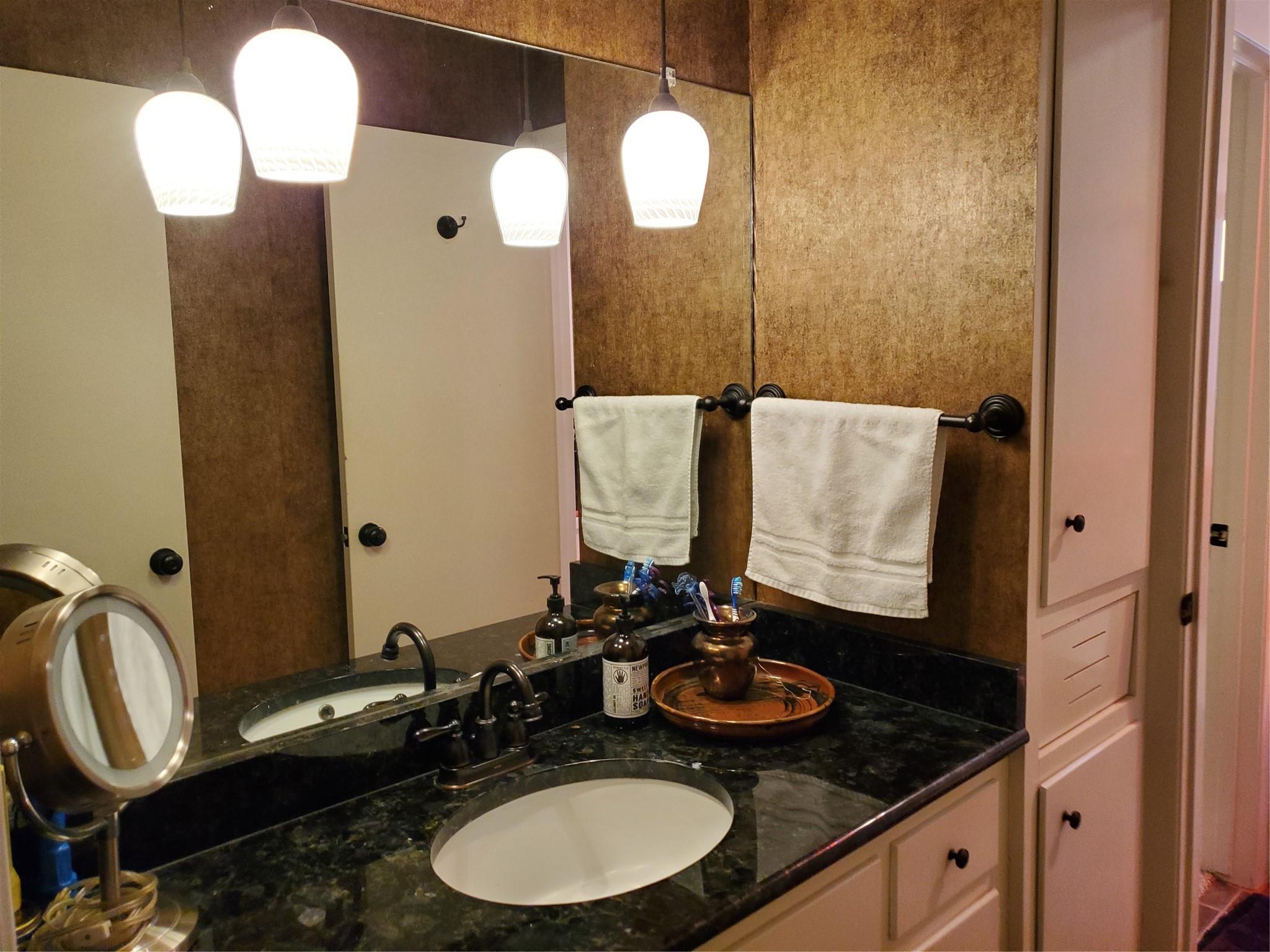 9411 Cedar Crest Dr, Austin, TX 78750