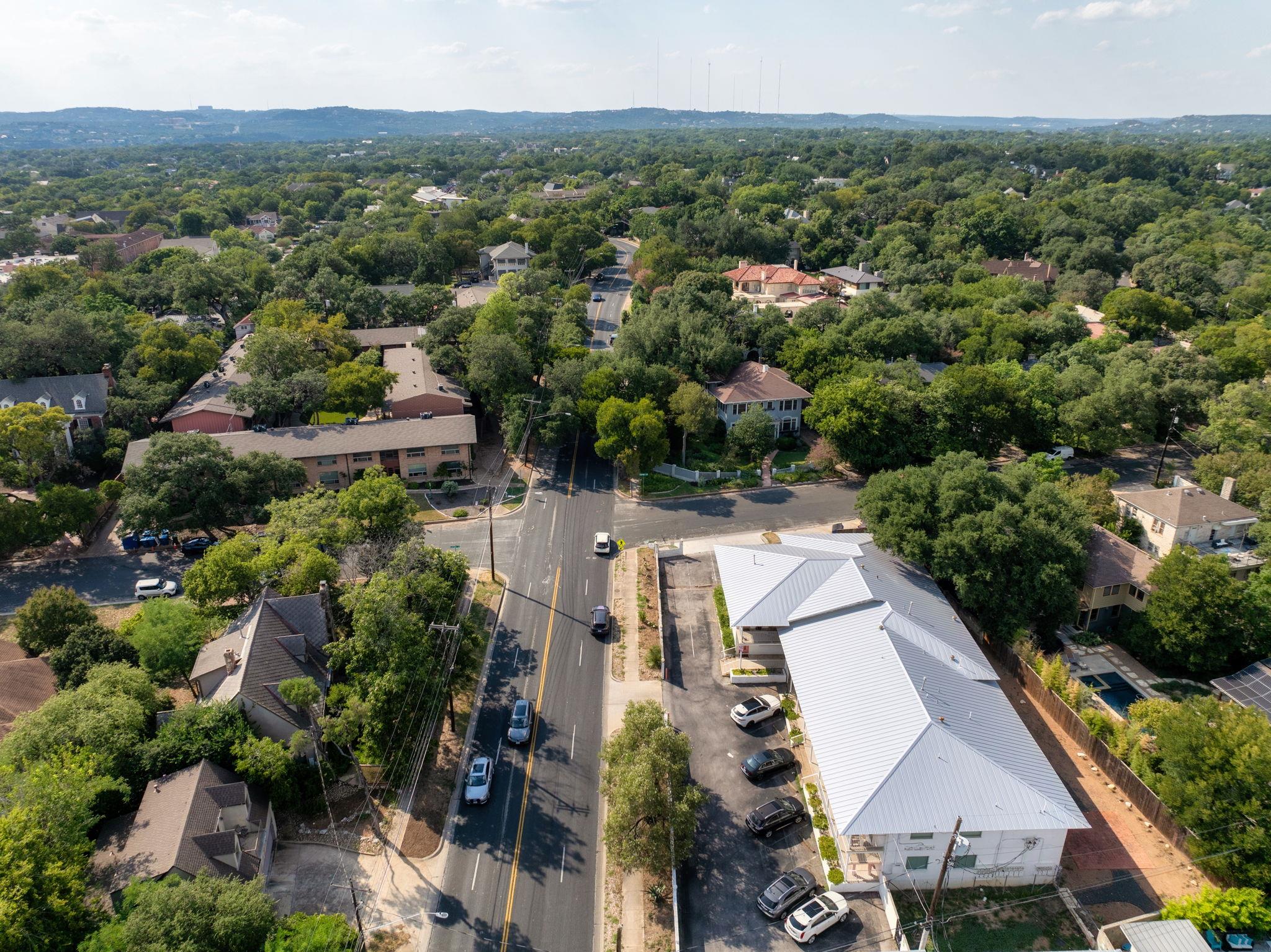 1208 Enfield Rd # 204, Austin, TX 78703