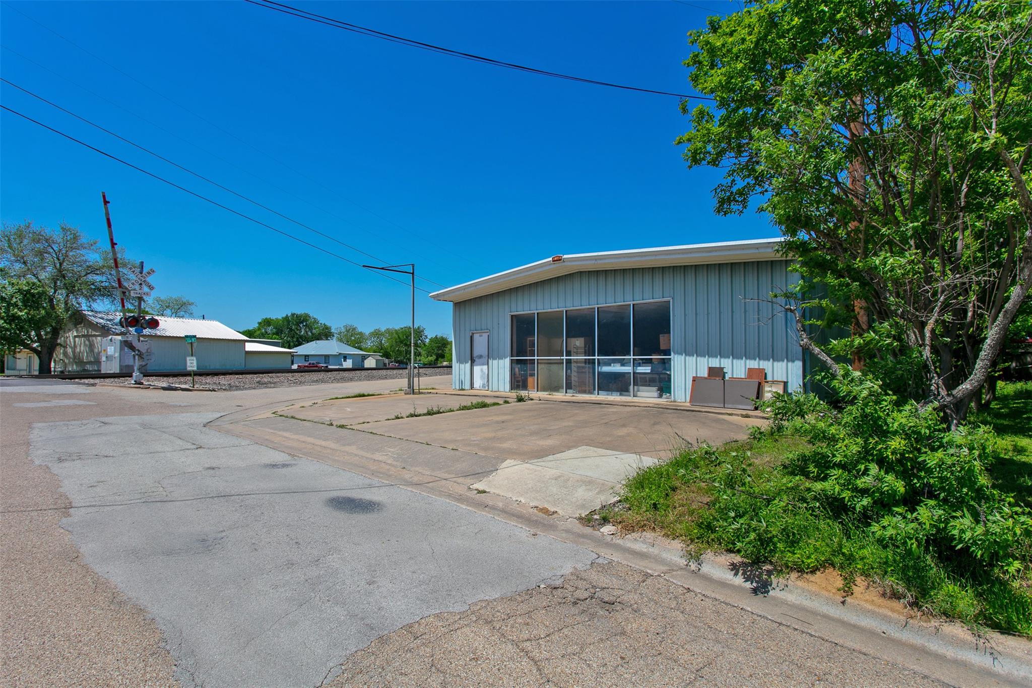 912 W Alligator St, Caldwell, TX 77836