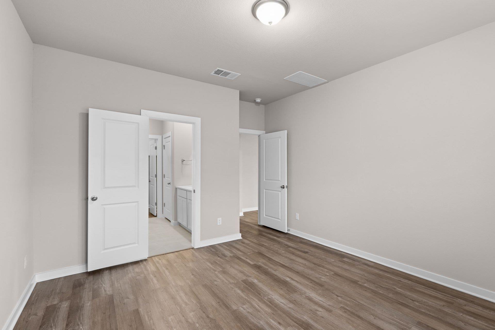 156 Ayres Horn, Cedar Creek, TX 78612
