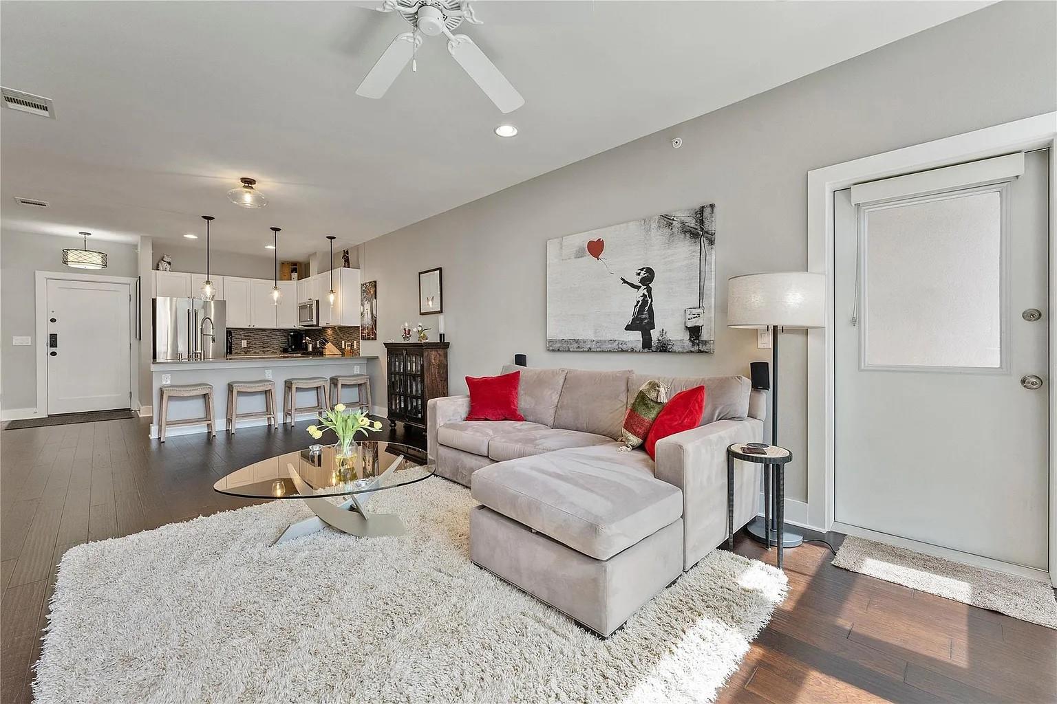 908 Nueces St # 31, Austin, TX 78701