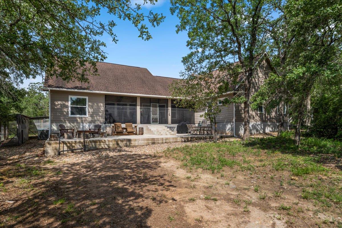 138 Wood Hollow Ct, Bastrop, TX 78602