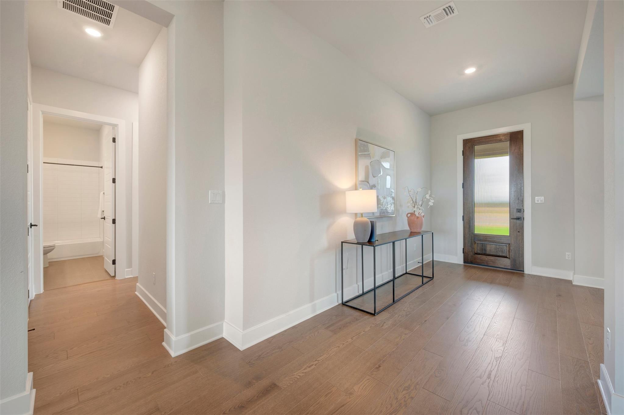2824 Redwood Grv, Leander, TX 78641
