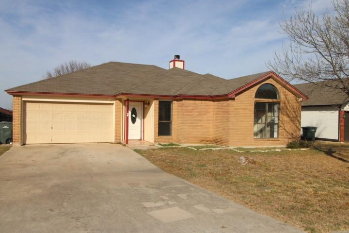 304 Bronc Dr, Copperas Cove, TX 76522