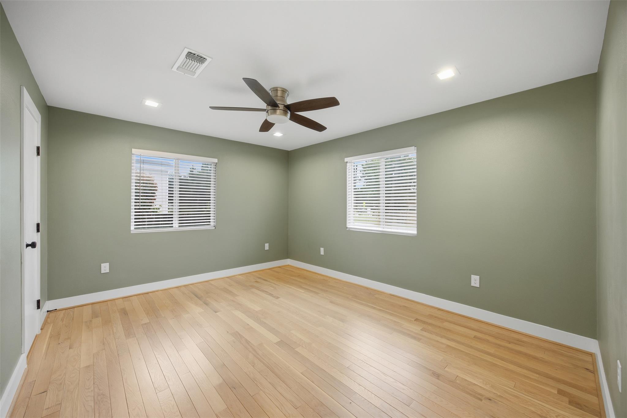 5116 Heflin Ln # 1, Austin, TX 78721