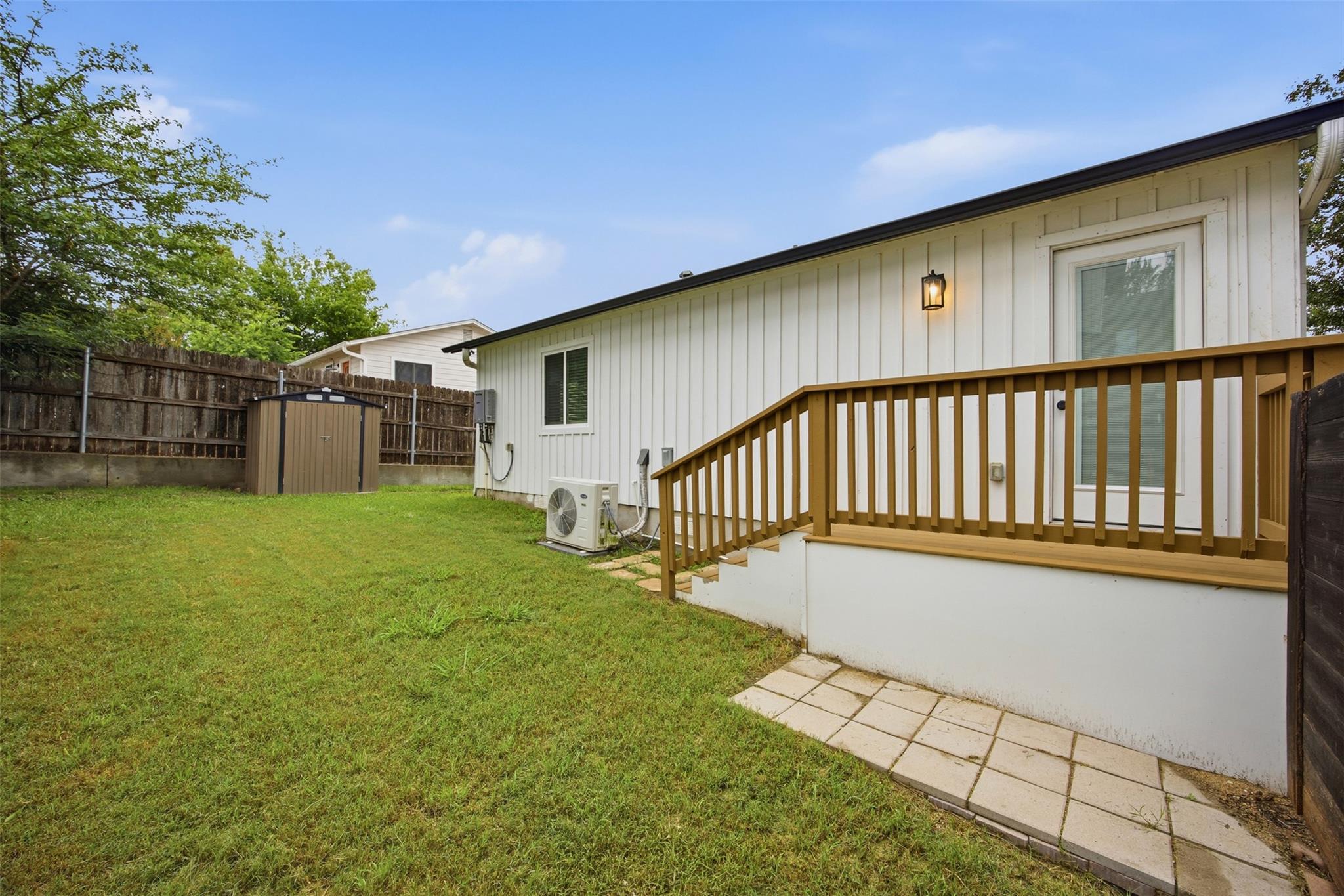 5116 Heflin Ln # 1, Austin, TX 78721
