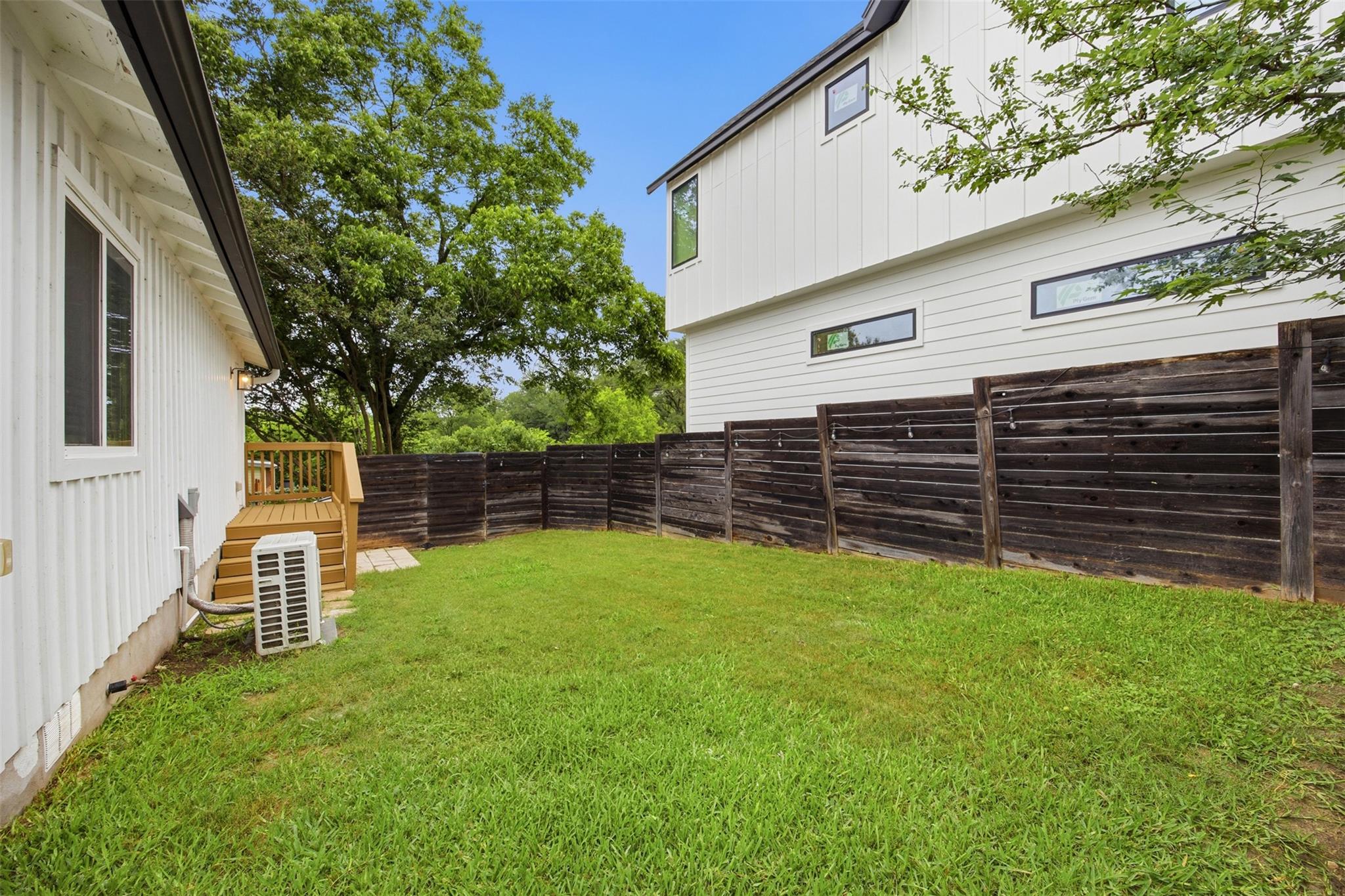 5116 Heflin Ln # 1, Austin, TX 78721