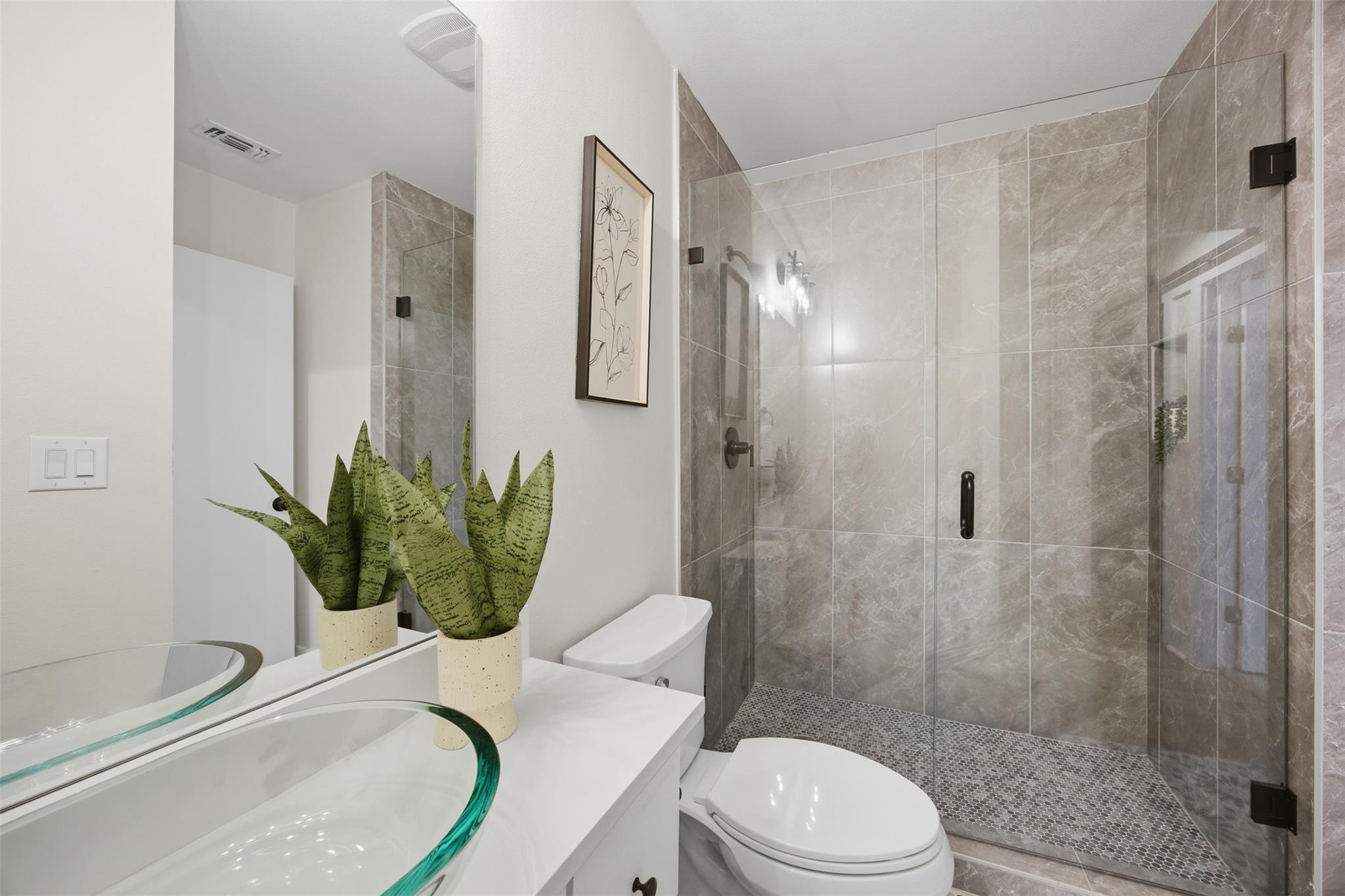 5116 Heflin Ln # 1, Austin, TX 78721