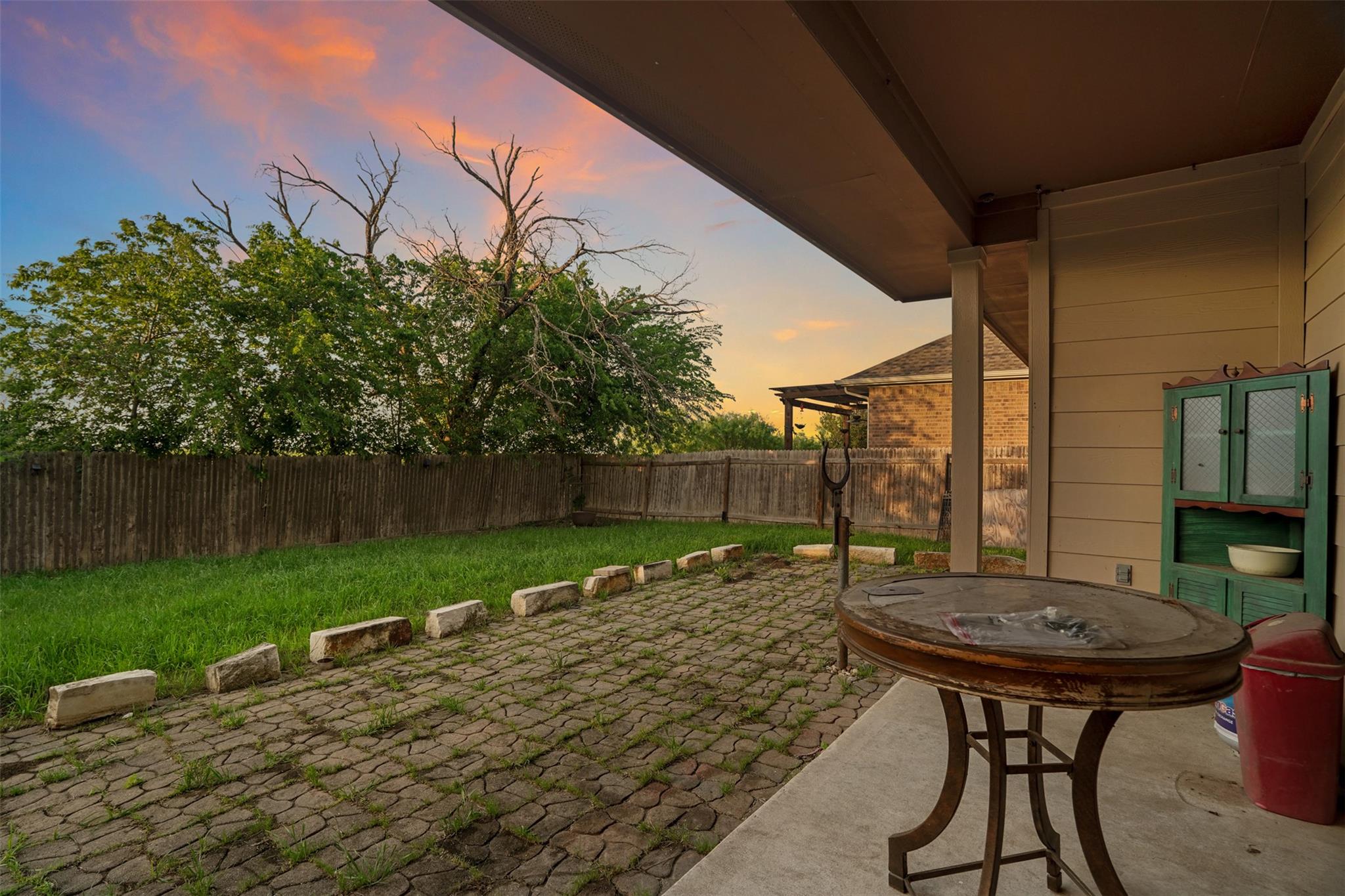 401 Daniel Xing, Liberty Hill, TX 78642