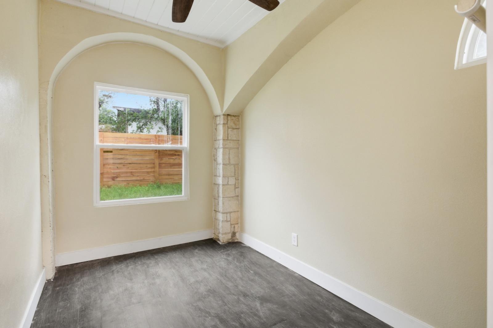 17621 Stacey Ln, Lago Vista, TX 78645
