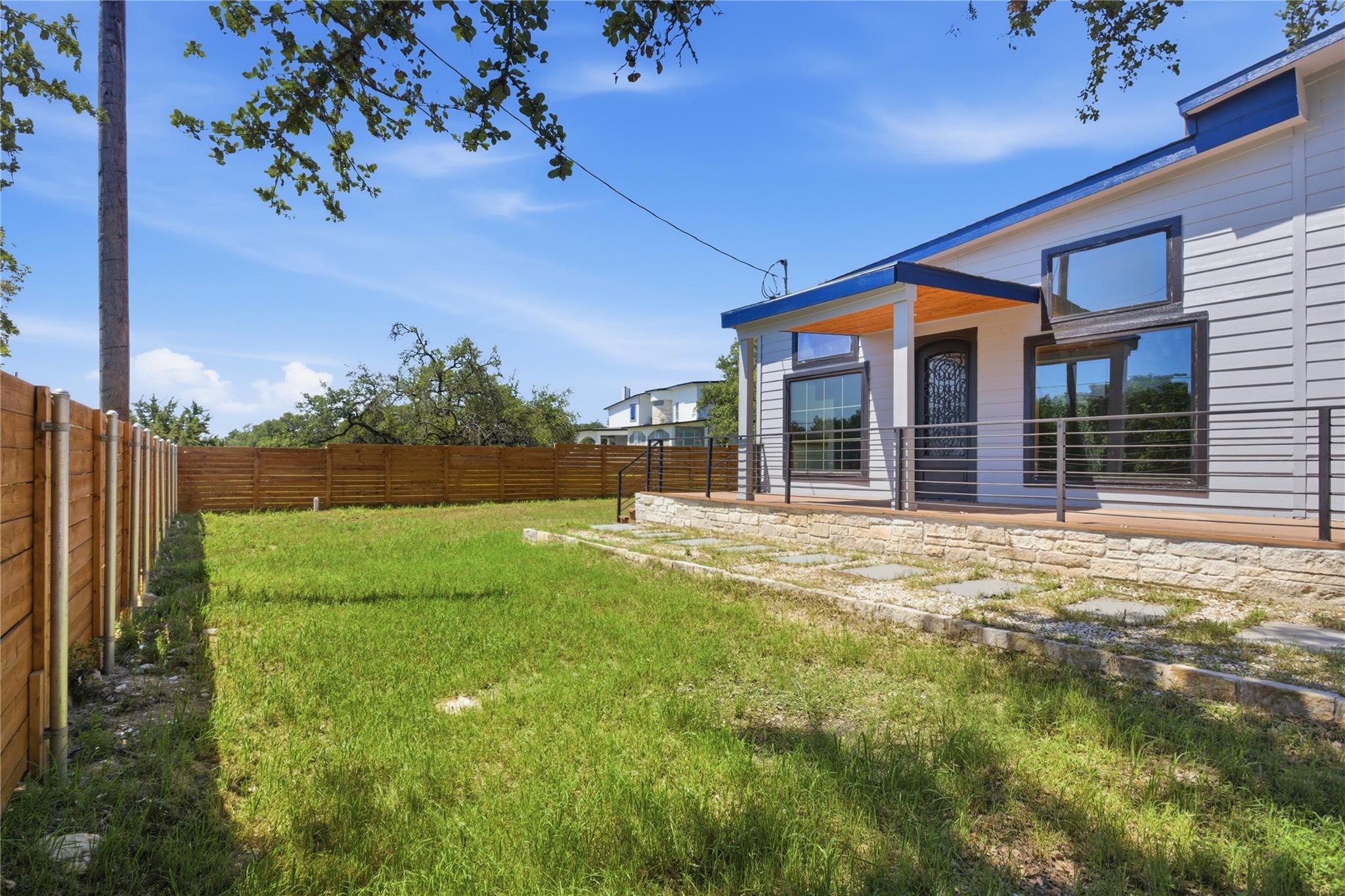 17621 Stacey Ln, Lago Vista, TX 78645