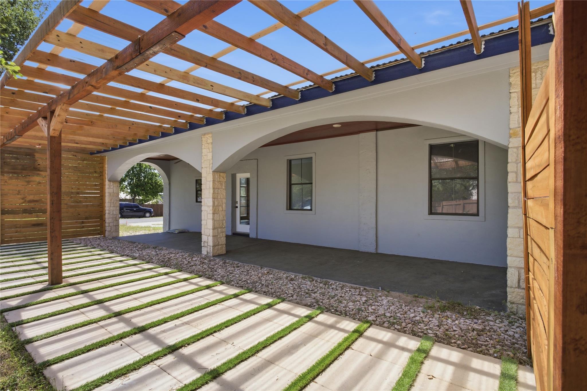 17621 Stacey Ln, Lago Vista, TX 78645