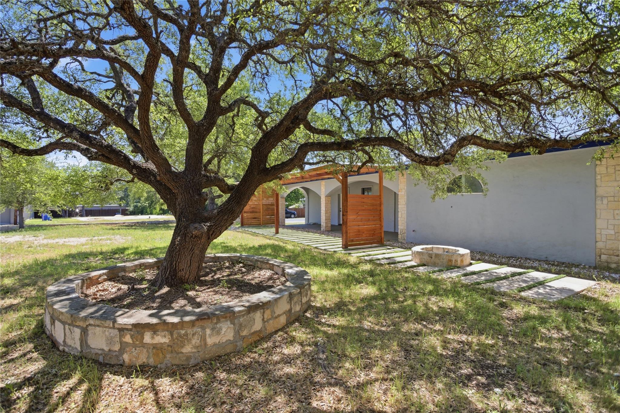 17621 Stacey Ln, Lago Vista, TX 78645