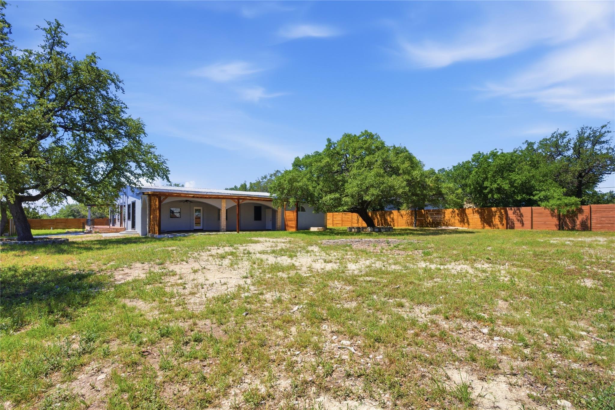 17621 Stacey Ln, Lago Vista, TX 78645