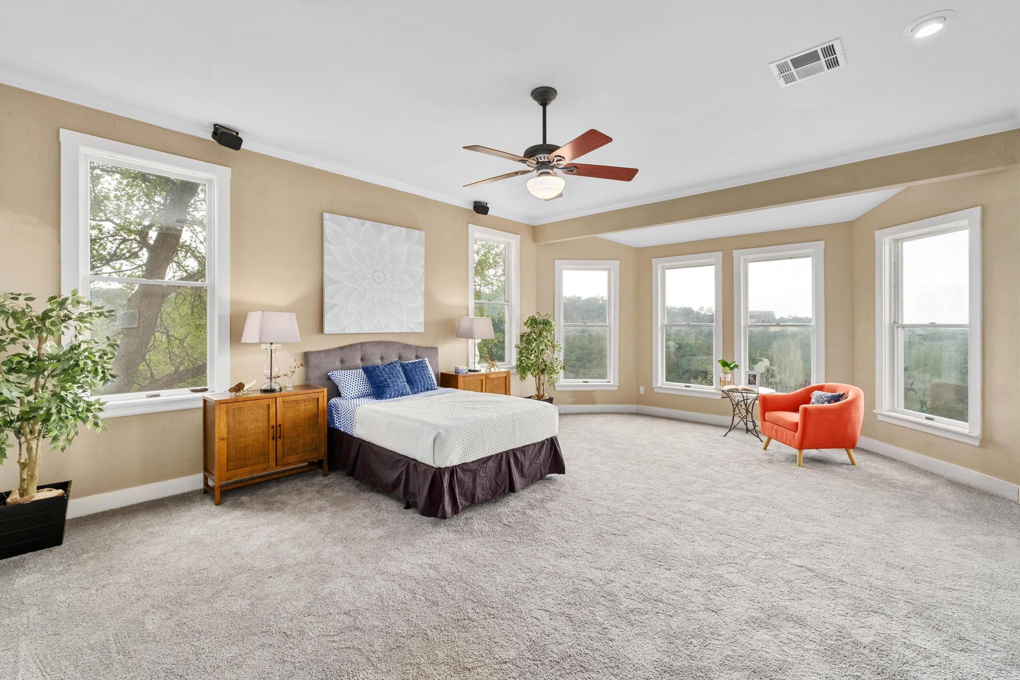 104 S Weston Ln, Austin, TX 78733