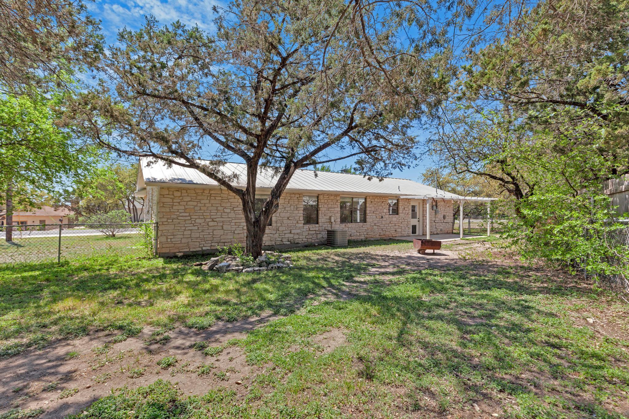 7902 Bar K Ranch Rd, Lago Vista, TX 78645