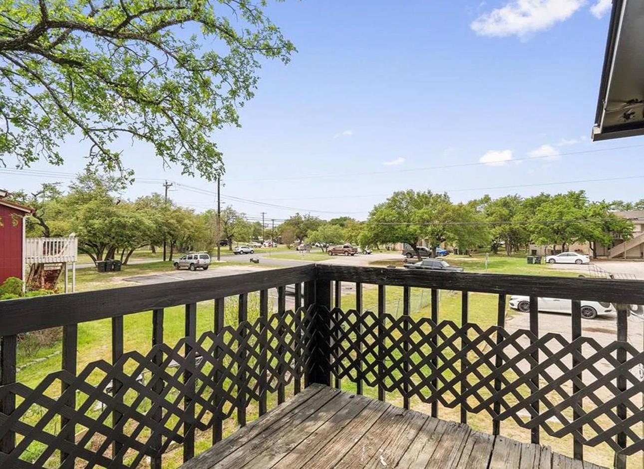 302 Hedgewood Dr, Georgetown, TX 78628