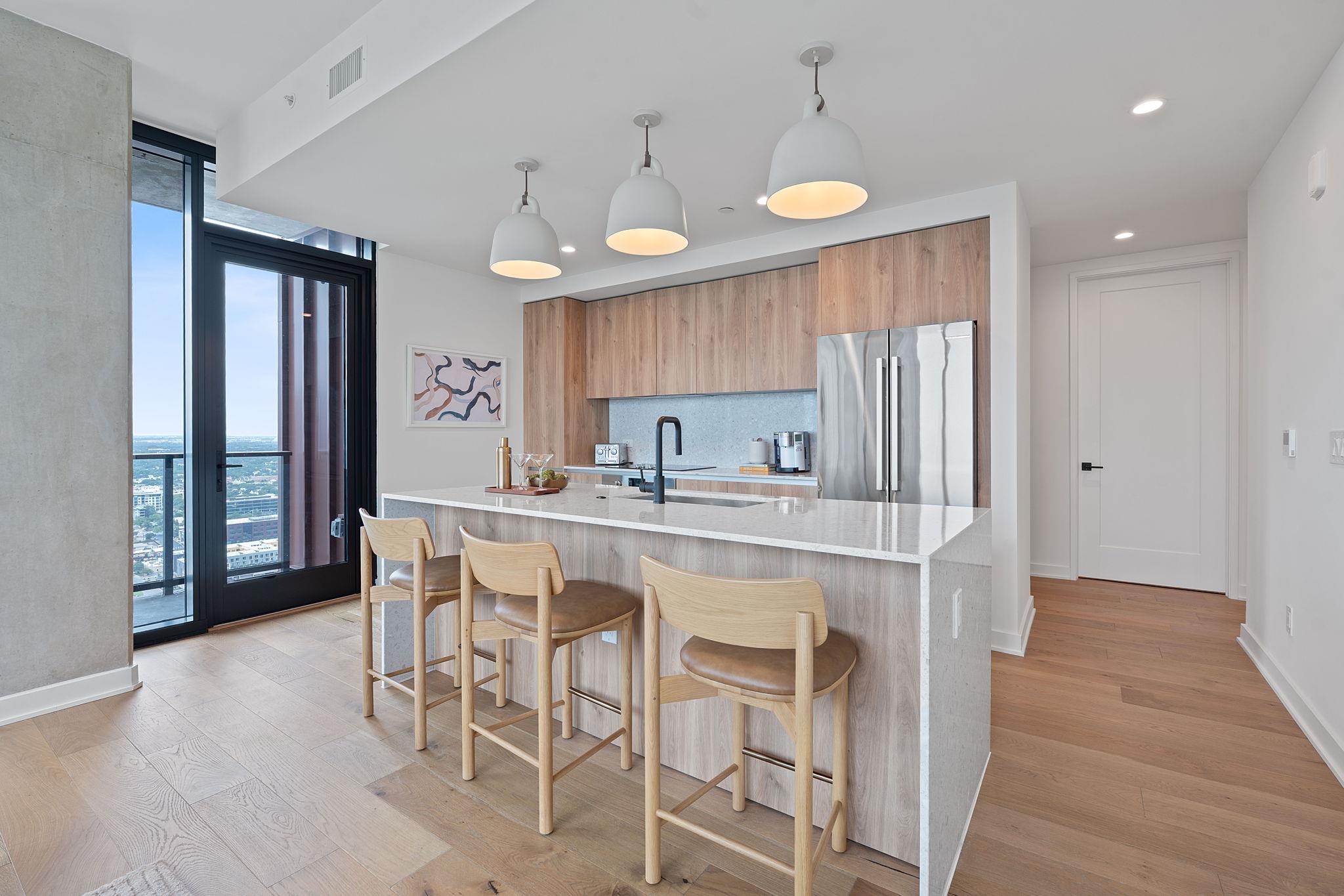 84 East Ave # 3803, Austin, TX 78701
