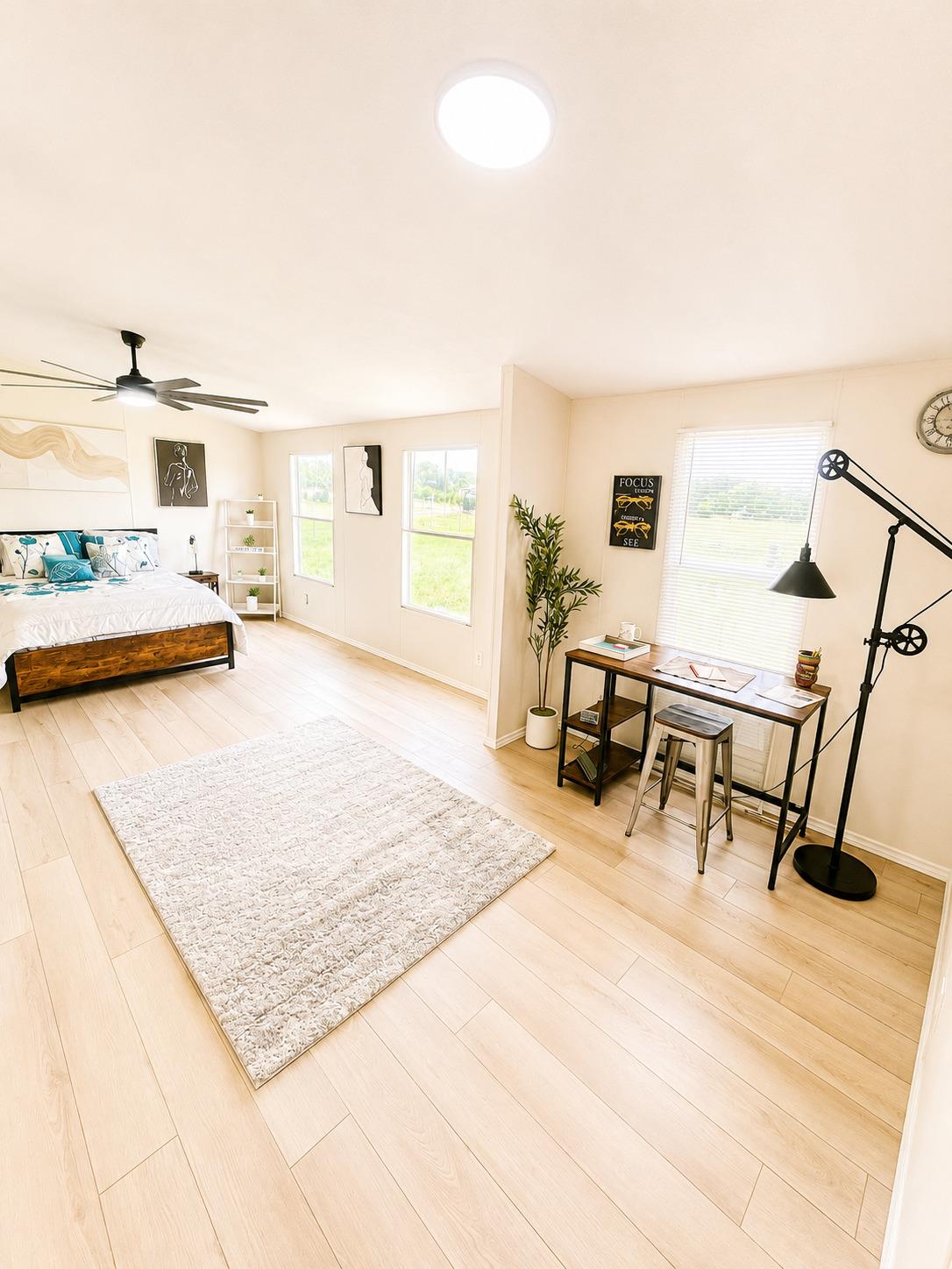 160 Indian Trl, Lockhart, TX 78644