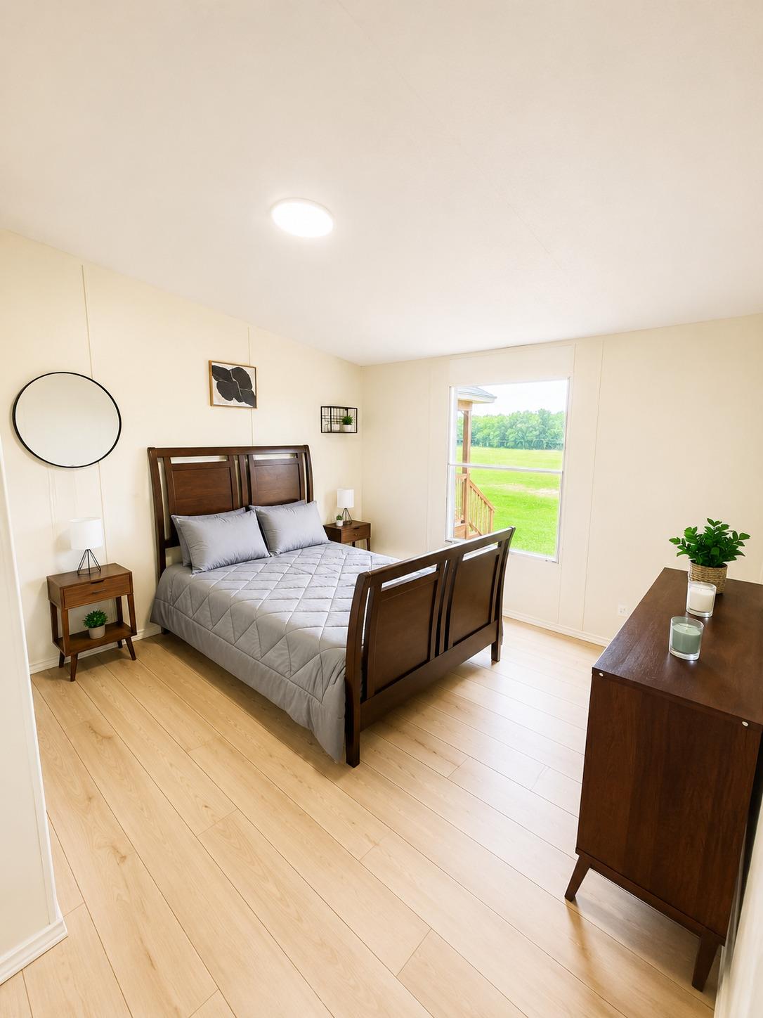 160 Indian Trl, Lockhart, TX 78644