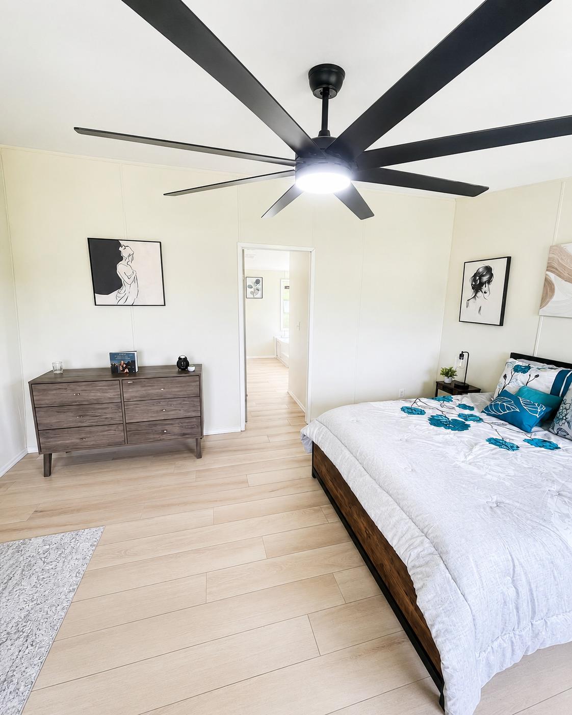160 Indian Trl, Lockhart, TX 78644