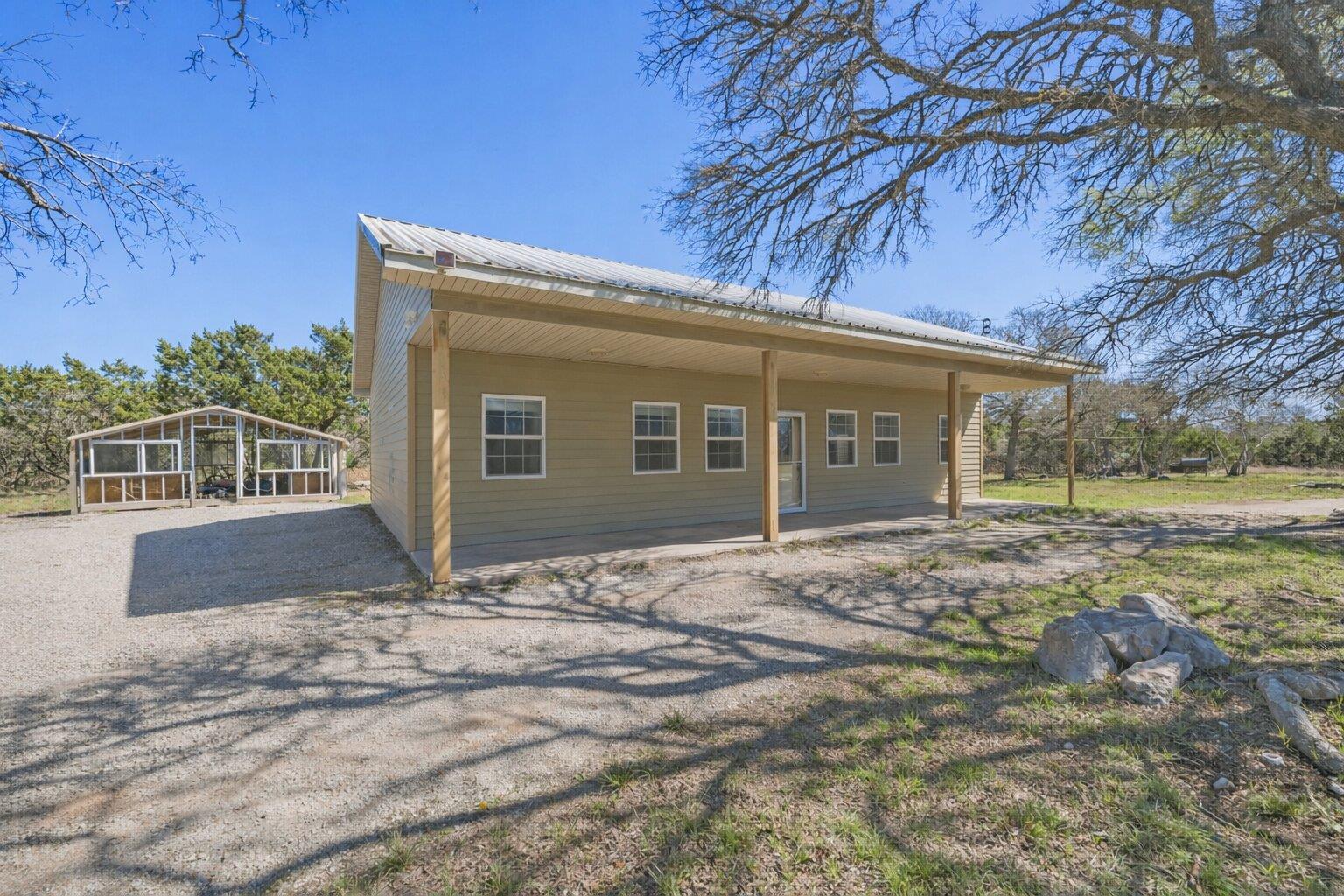 1301 Altwein Rd, Blanco, TX 78606