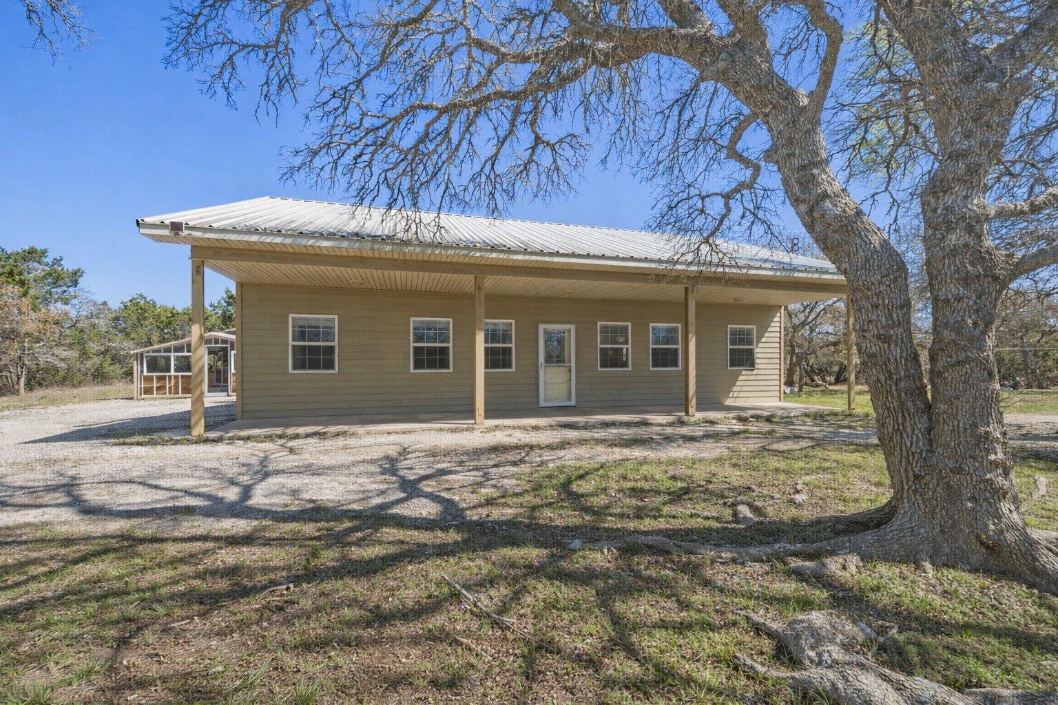 1301 Altwein Rd, Blanco, TX 78606