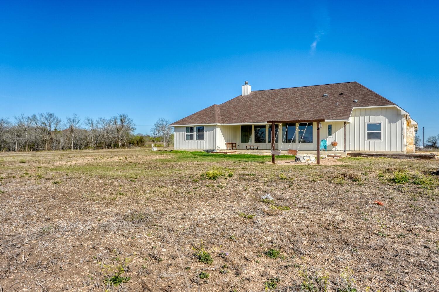 1642 Scull Rd, San Marcos, TX 78666
