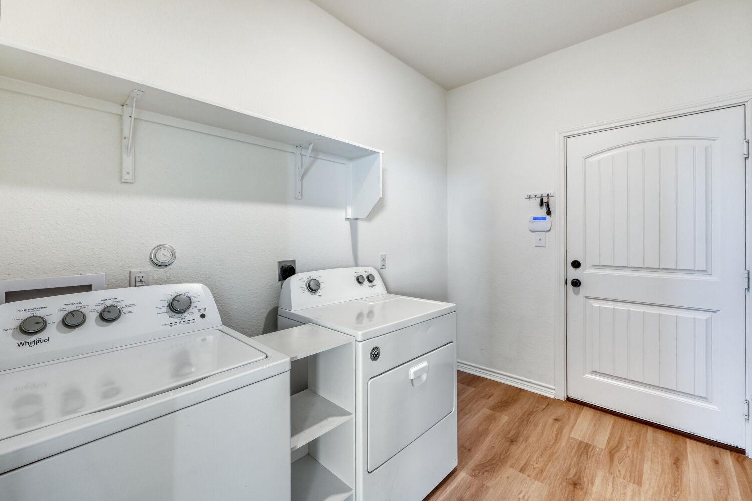 1642 Scull Rd, San Marcos, TX 78666