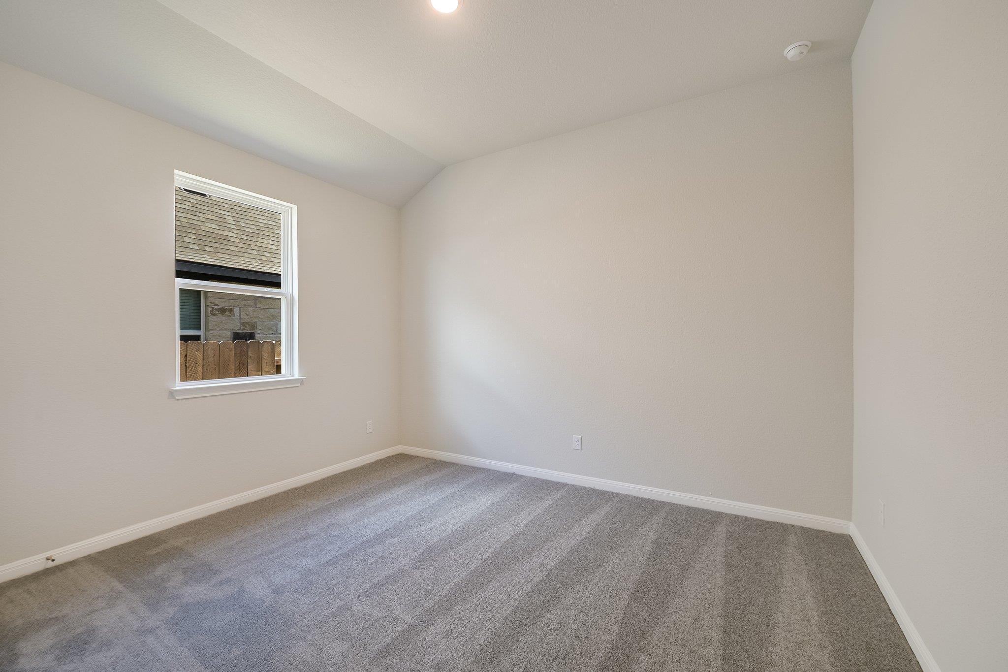 112 Teakmill Trl, San Marcos, TX 78666