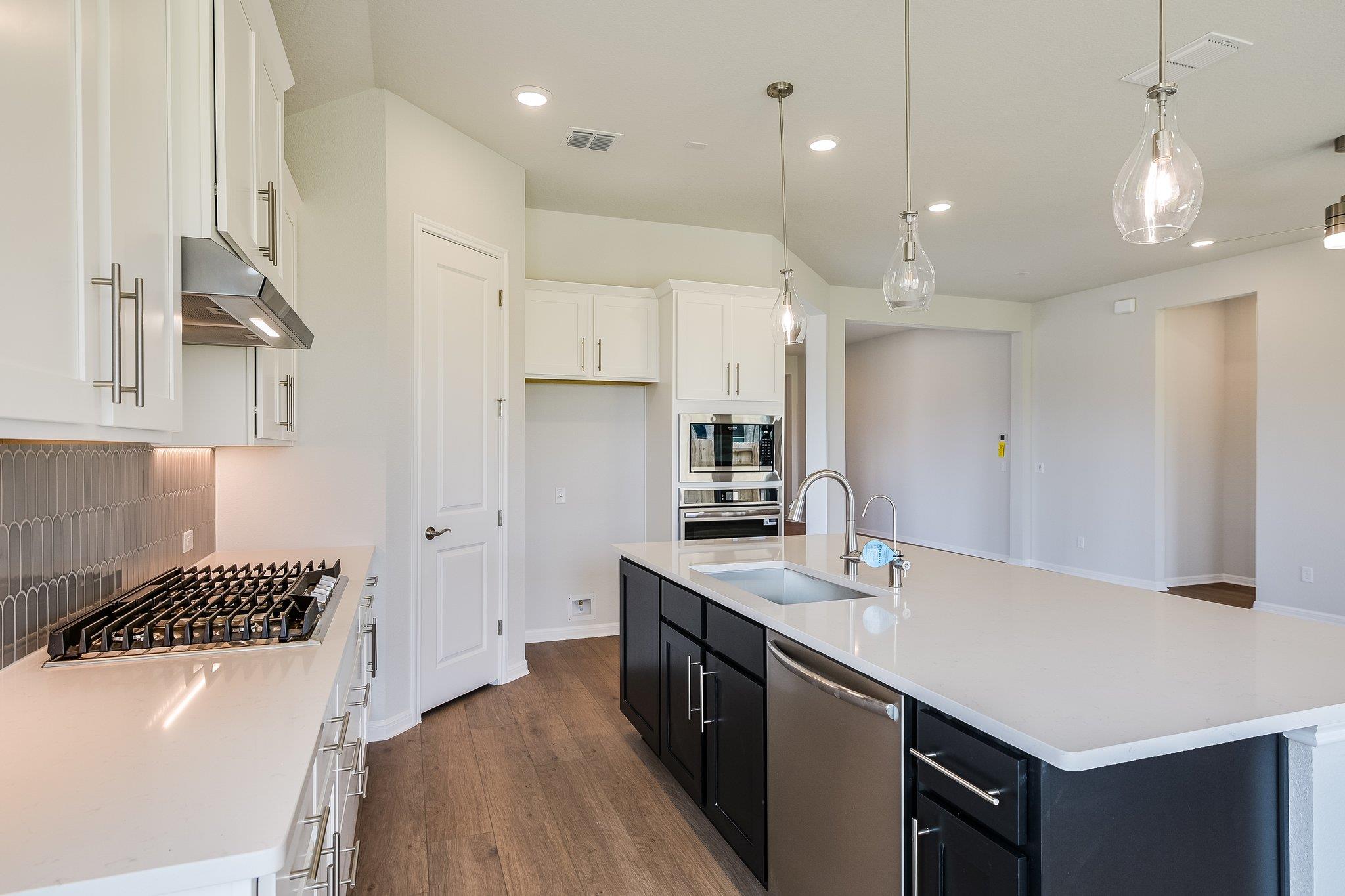 112 Teakmill Trl, San Marcos, TX 78666