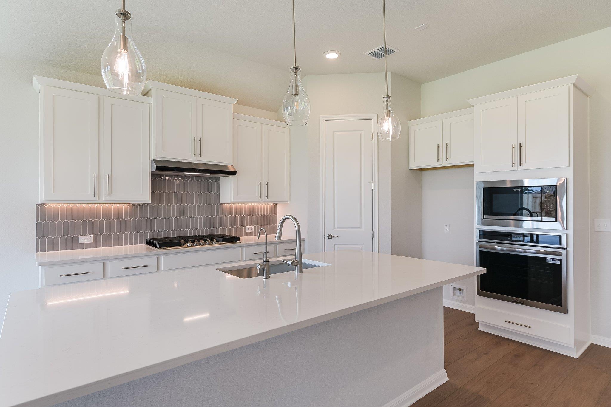 112 Teakmill Trl, San Marcos, TX 78666
