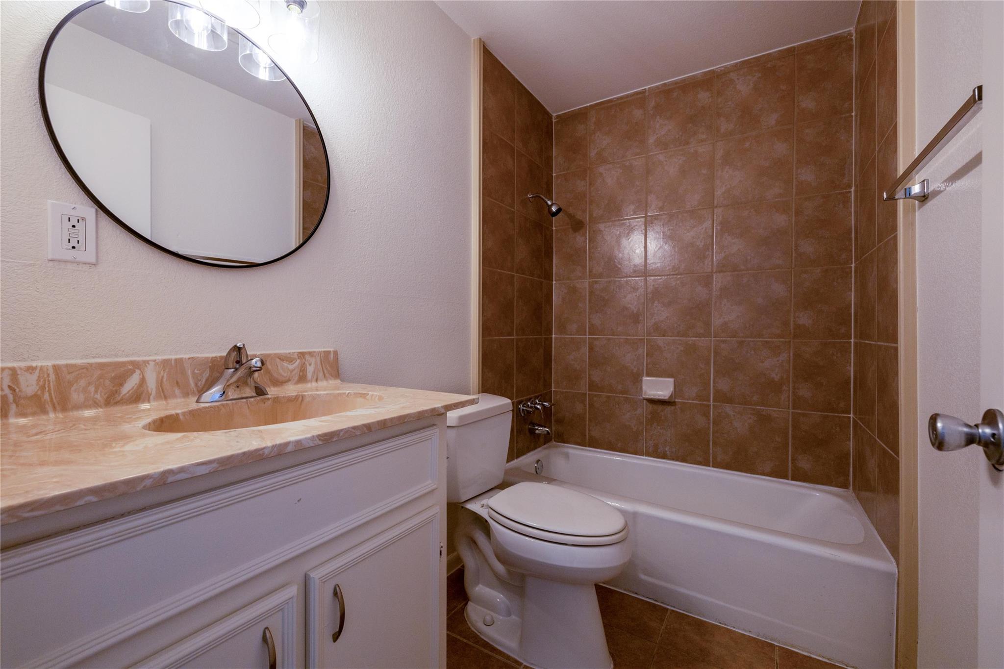 4304 Scottsdale Rd, Austin, TX 78721