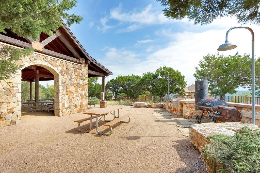17800 Maritime Point Dr # 101, Jonestown, TX 78645