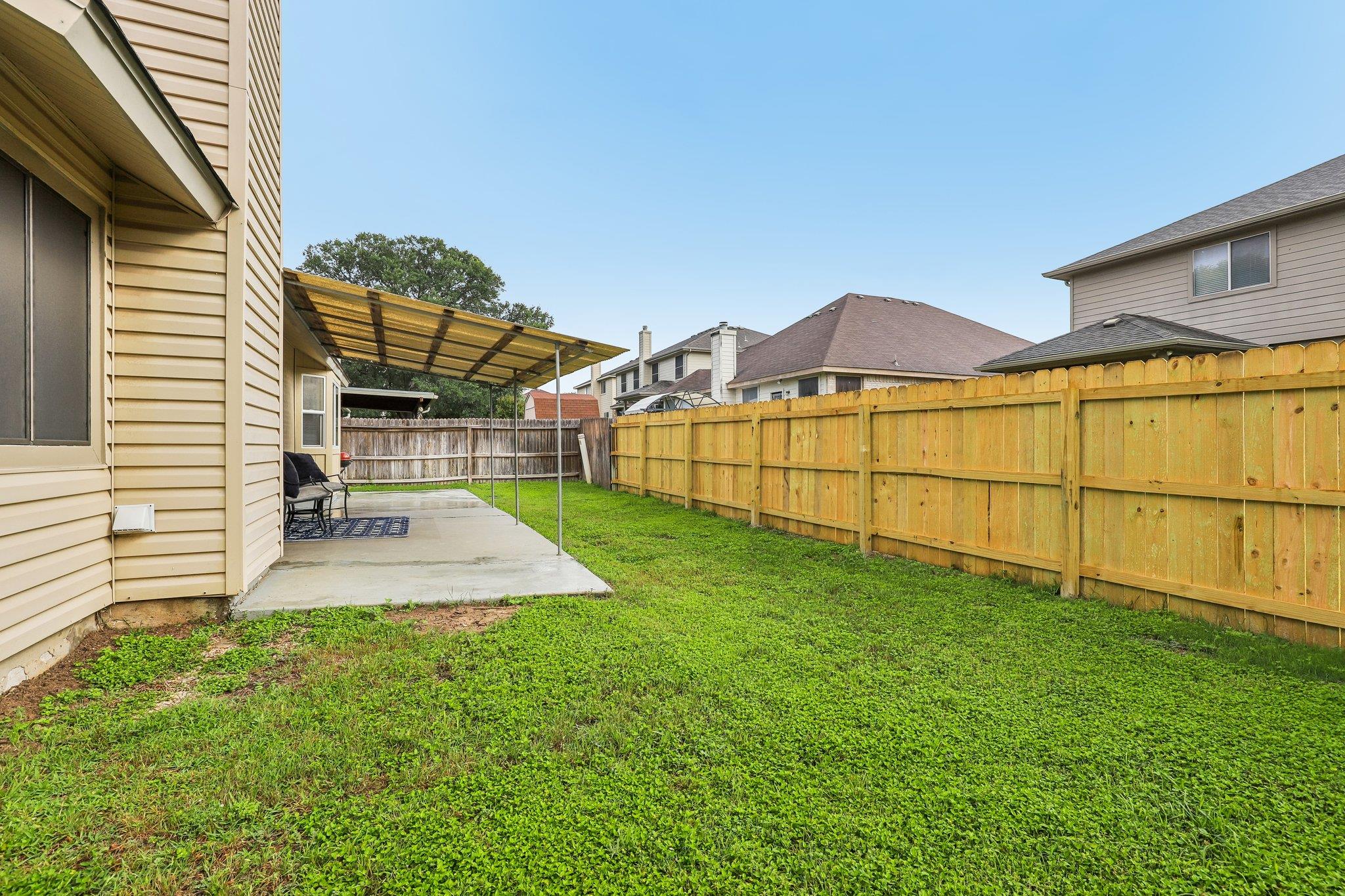 305 Hornbean Ln, Cibolo, TX 78108