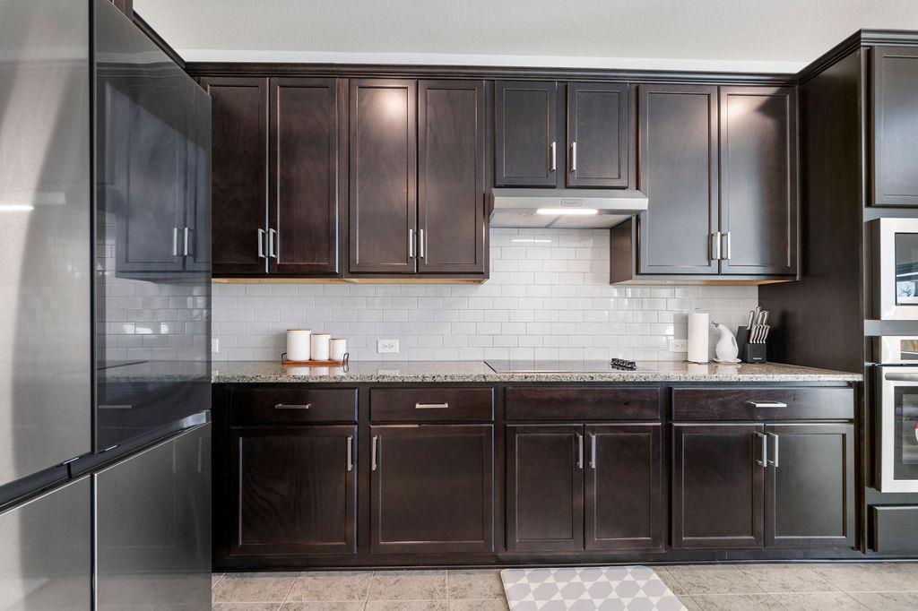 631 Breeze Hollow Ln, Georgetown, TX 78628