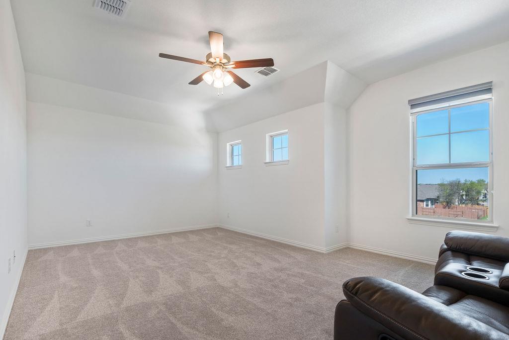 631 Breeze Hollow Ln, Georgetown, TX 78628
