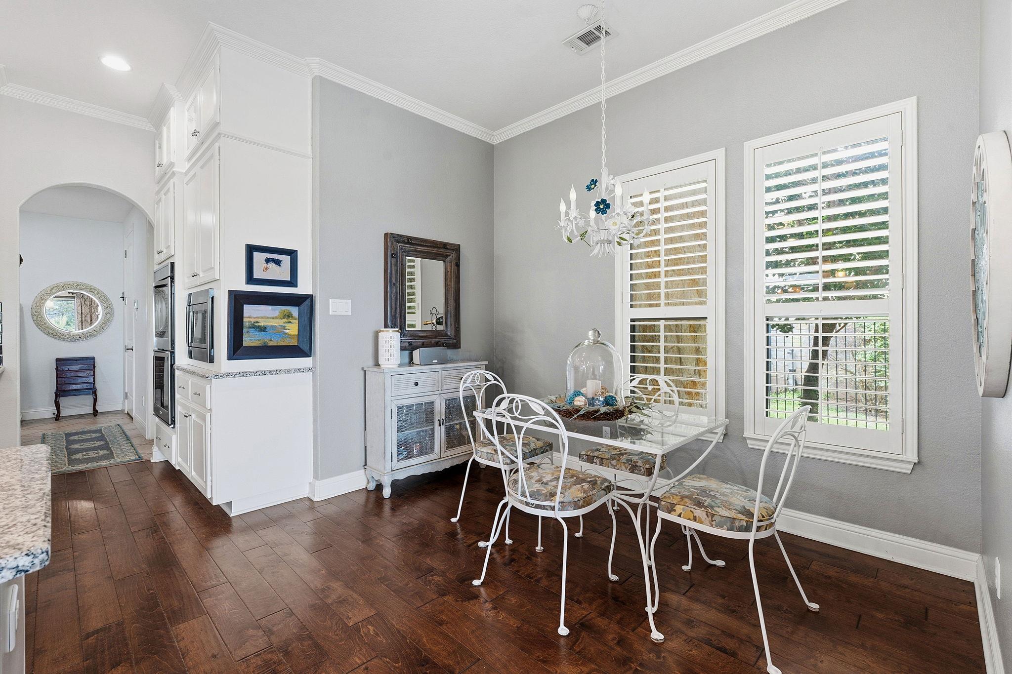 101 Pierce Range Rd, Austin, TX 78738