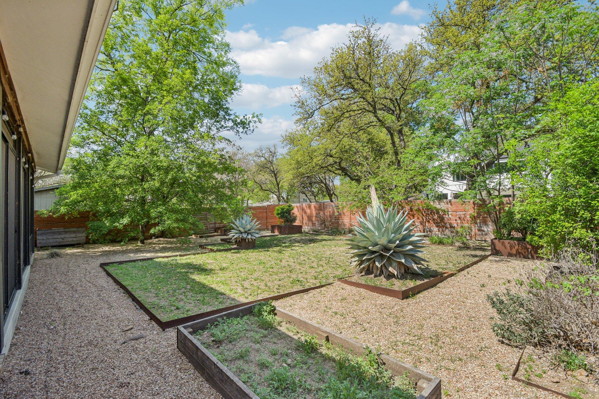 4506 Russell Dr # B, Austin, TX 78745